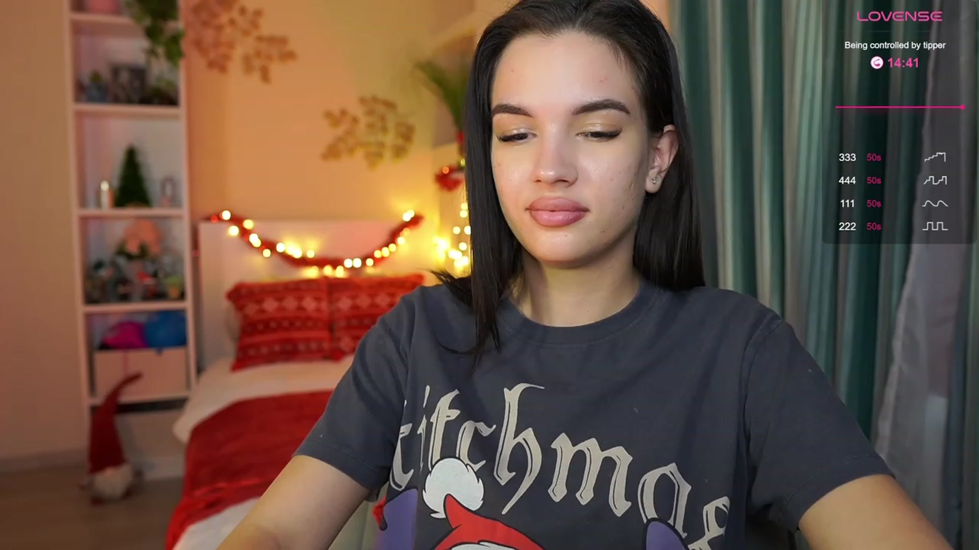 Gallery image thumbnail from Kylie_Quinn's myfreecams stream on, 12/04/2023, 21:02 image 18 of 20