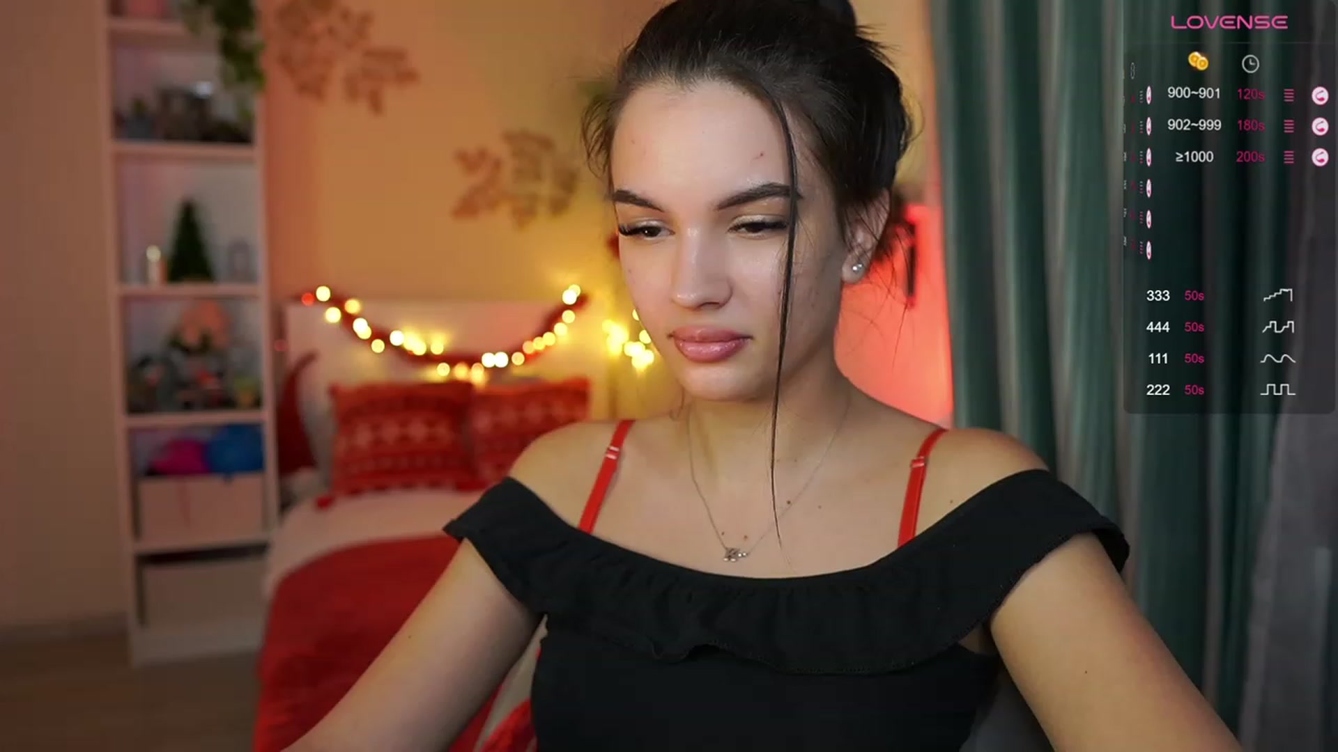 Gallery image thumbnail from Kylie_Quinn's myfreecams stream on, 12/07/2023, 17:01 image 8 of 20