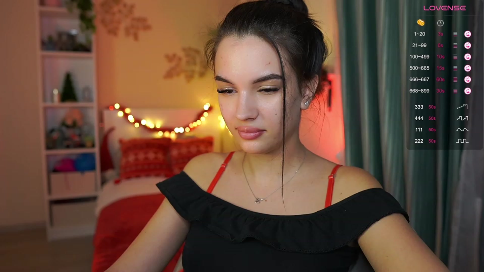 Gallery image thumbnail from Kylie_Quinn's myfreecams stream on, 12/07/2023, 17:01 image 12 of 20