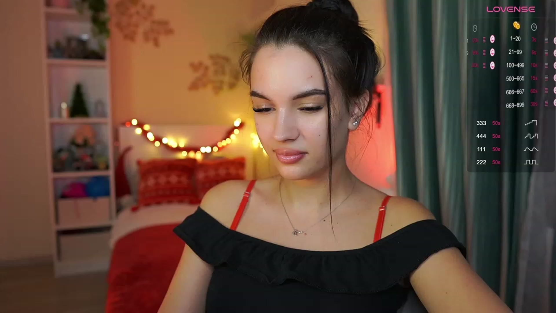Gallery image thumbnail from Kylie_Quinn's myfreecams stream on, 12/07/2023, 17:01 image 16 of 20