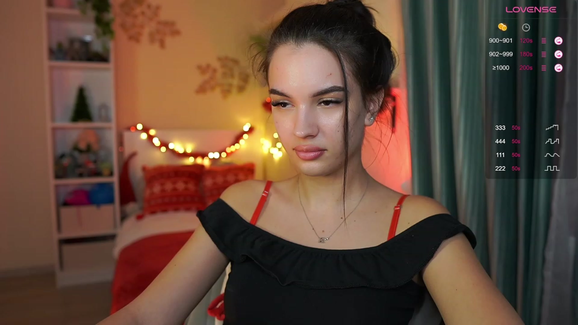 Gallery image thumbnail from Kylie_Quinn's myfreecams stream on, 12/07/2023, 18:28 image 2 of 20