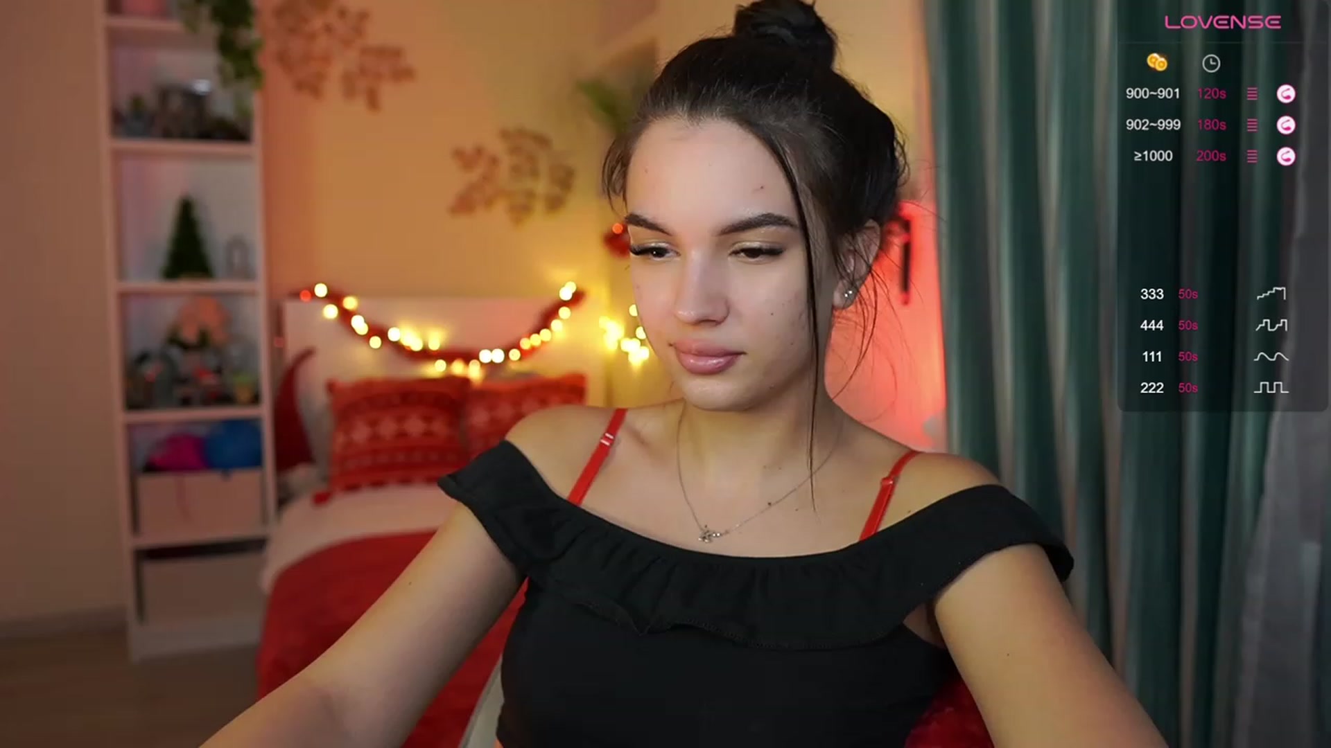 Gallery image thumbnail from Kylie_Quinn's myfreecams stream on, 12/07/2023, 19:12 image 14 of 20