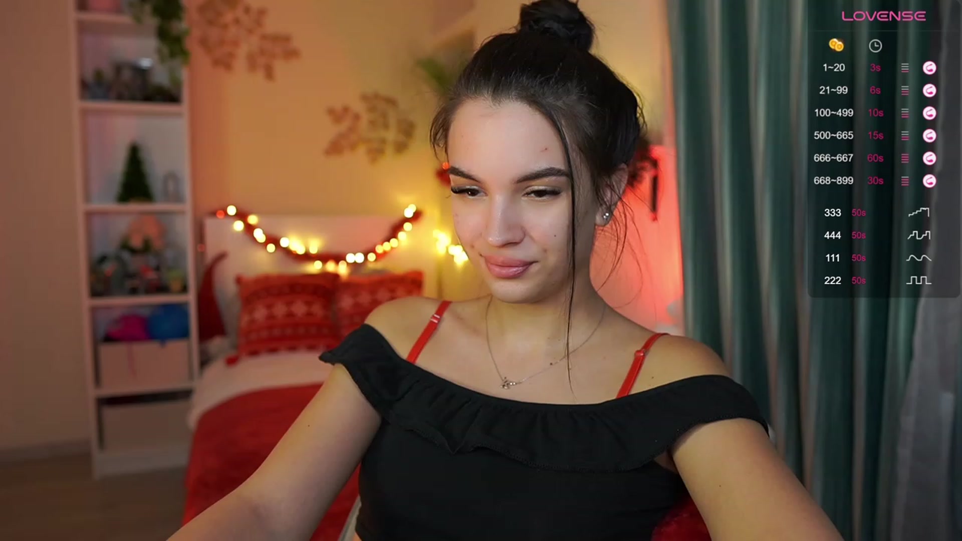 Gallery image thumbnail from Kylie_Quinn's myfreecams stream on, 12/07/2023, 19:12 image 16 of 20