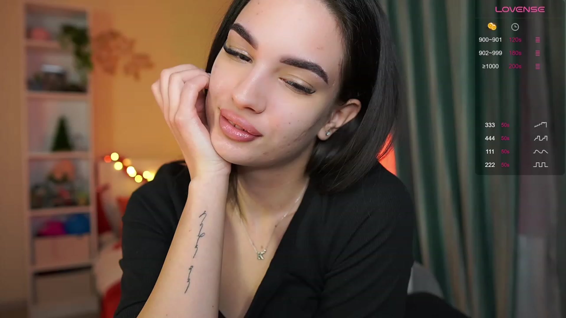 Gallery image thumbnail from Kylie_Quinn's myfreecams stream on, 12/09/2023, 21:51 image 3 of 20