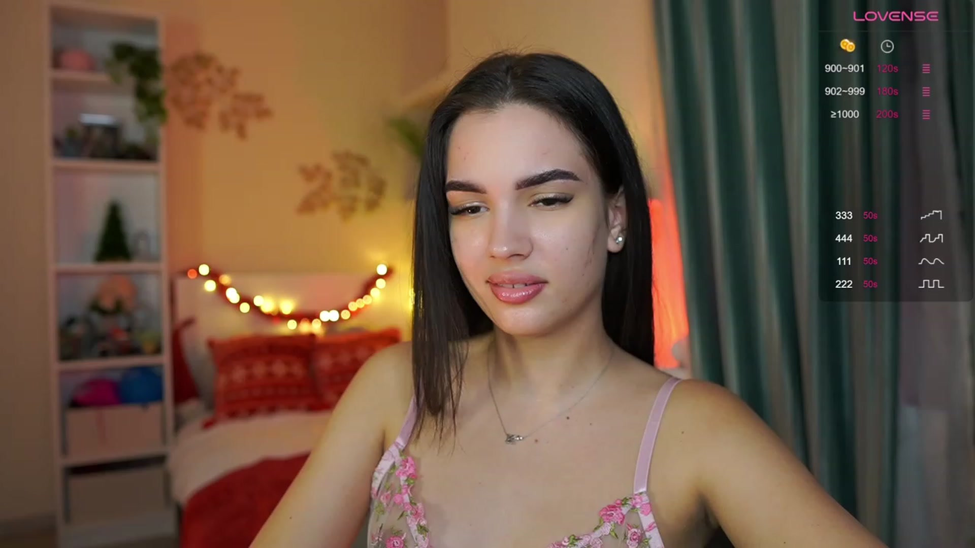 Gallery image thumbnail from Kylie_Quinn's myfreecams stream on, 12/10/2023, 24:10 image 2 of 20
