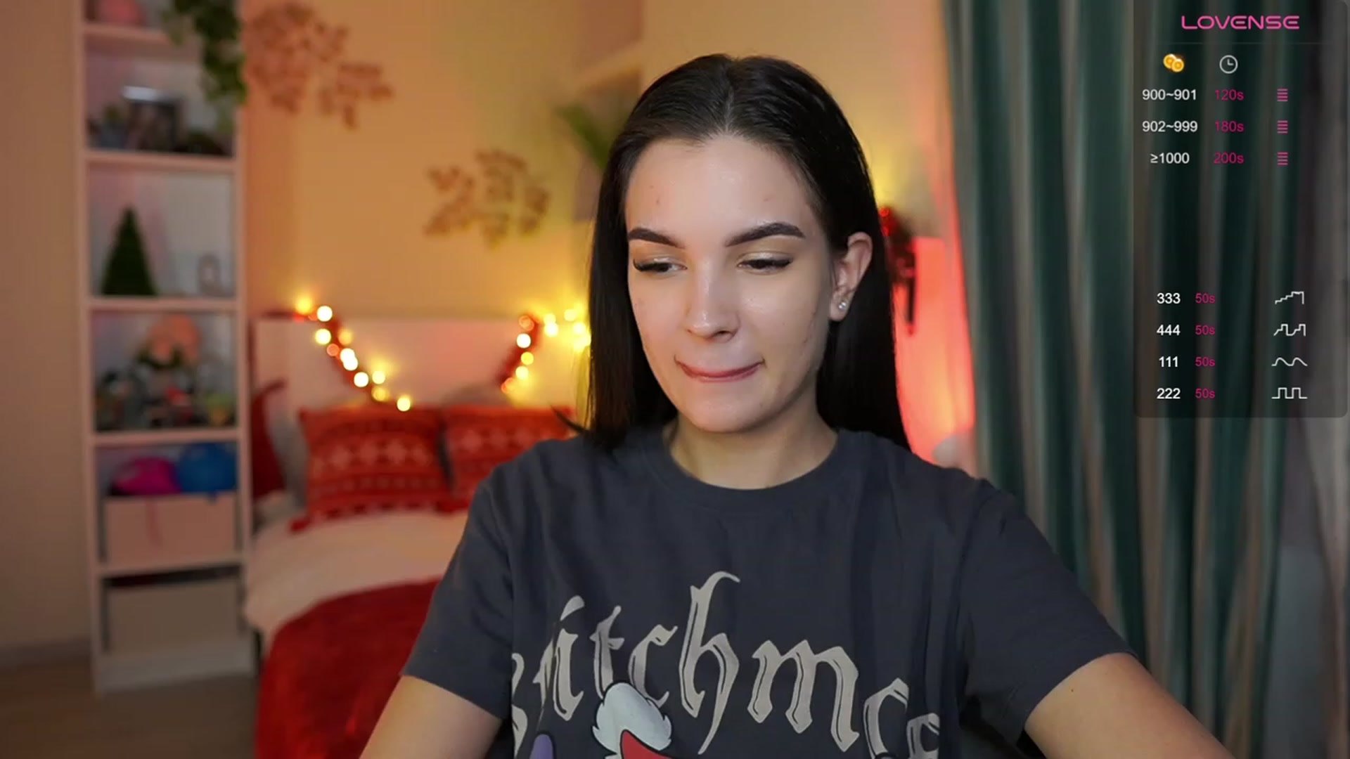 Gallery image thumbnail from Kylie_Quinn's myfreecams stream on, 12/11/2023, 24:19 image 11 of 20