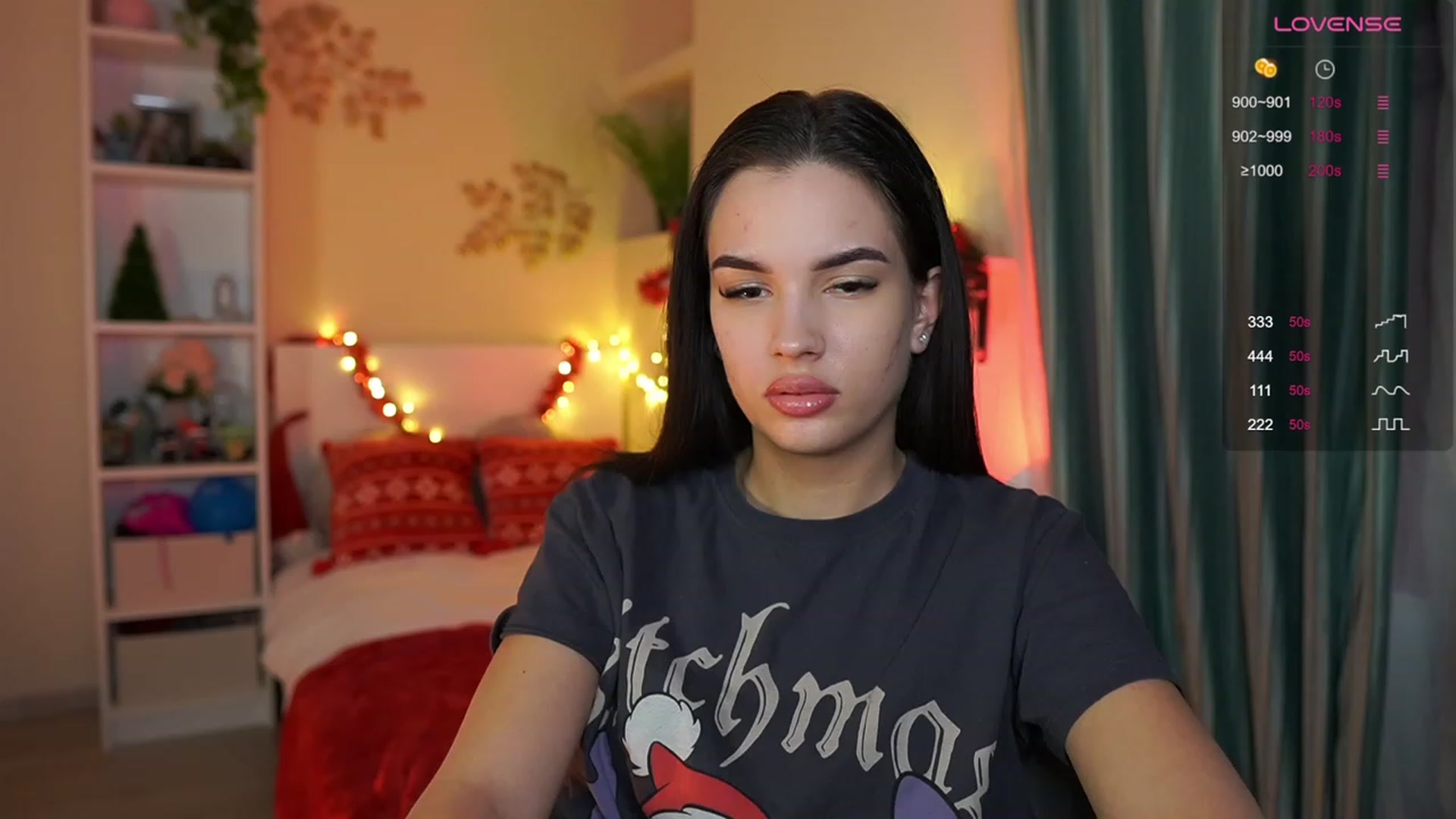 Gallery image thumbnail from Kylie_Quinn's myfreecams stream on, 12/11/2023, 24:19 image 1 of 20