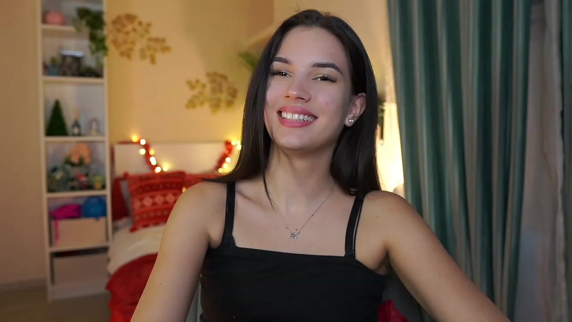 Gallery image thumbnail from Kylie_Quinn's myfreecams stream on, 12/18/2023, 24:06 image 9 of 20