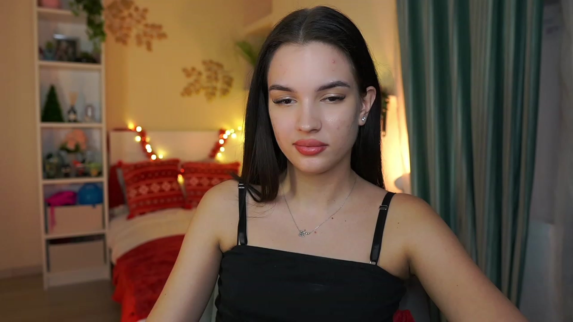 Gallery image thumbnail from Kylie_Quinn's myfreecams stream on, 12/19/2023, 23:34 image 11 of 20