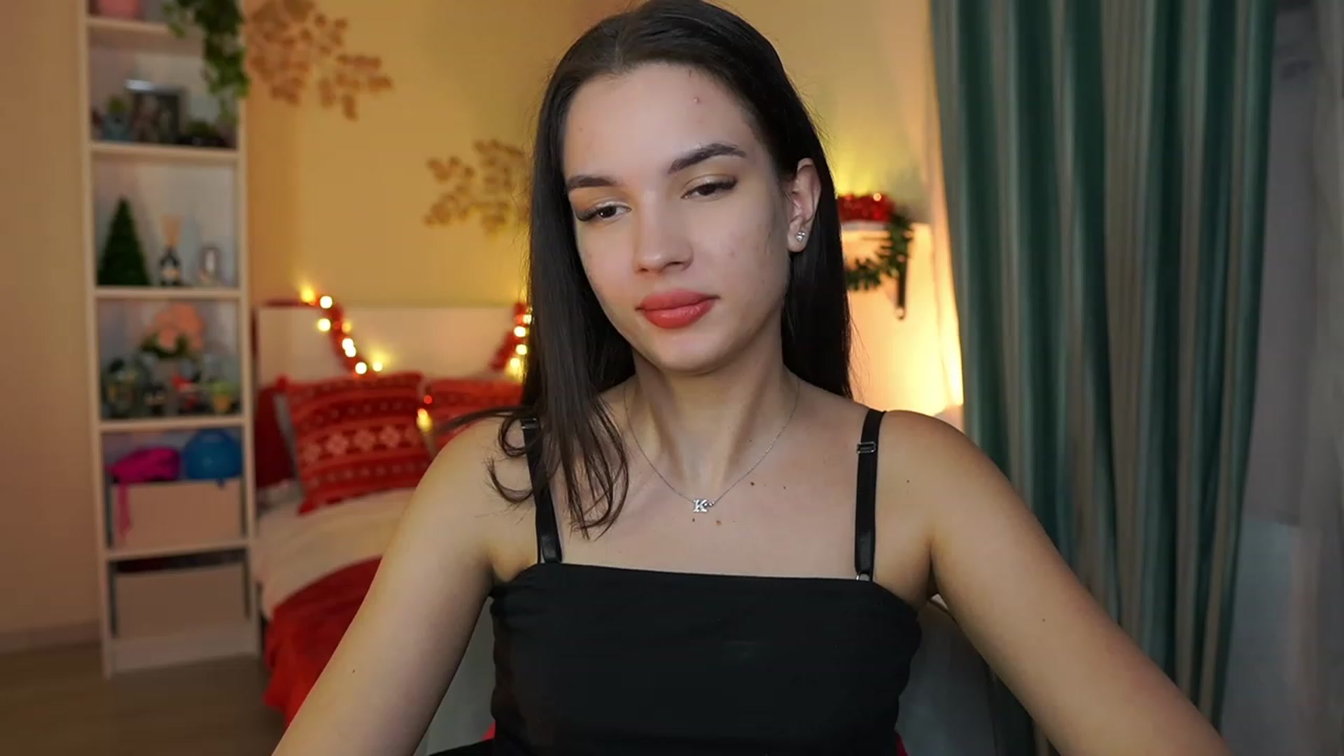Gallery image thumbnail from Kylie_Quinn's myfreecams stream on, 12/20/2023, 24:01 image 6 of 20