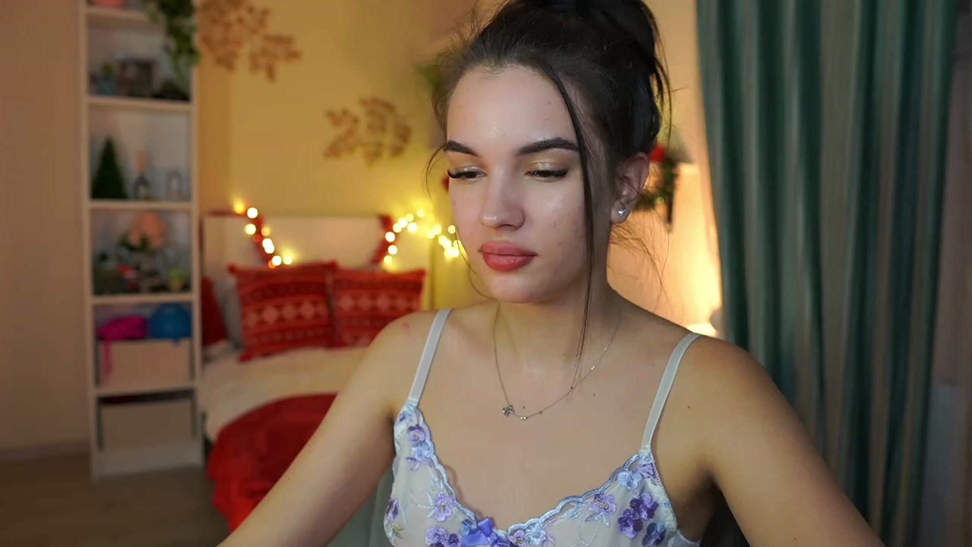 Gallery image thumbnail from Kylie_Quinn's myfreecams stream on, 12/22/2023, 23:42 image 20 of 20
