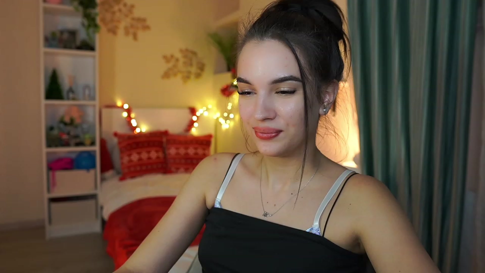 Gallery image thumbnail from Kylie_Quinn's myfreecams stream on, 12/22/2023, 23:42 image 9 of 20