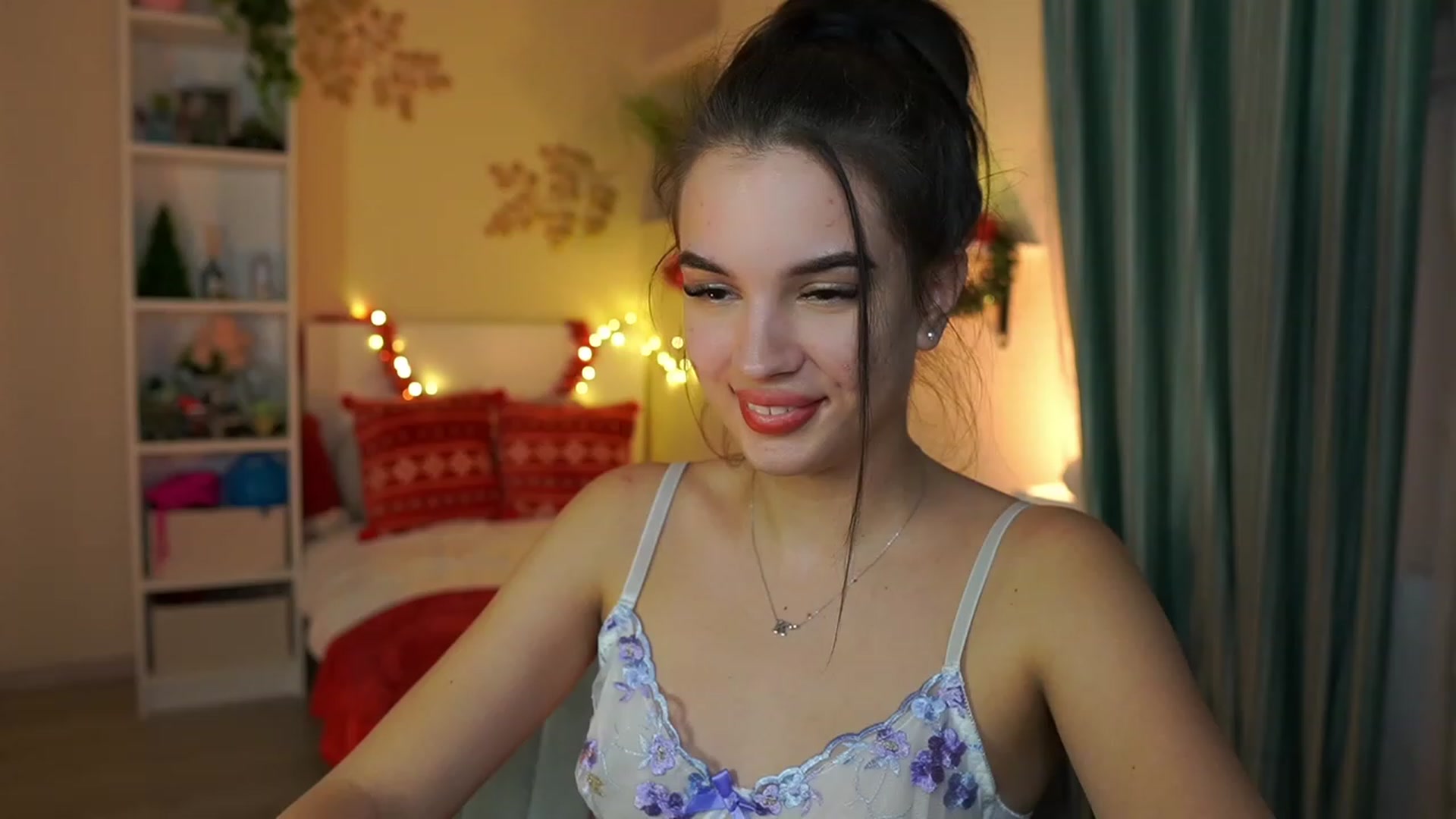 Gallery image thumbnail from Kylie_Quinn's myfreecams stream on, 12/23/2023, 04:23 image 14 of 20
