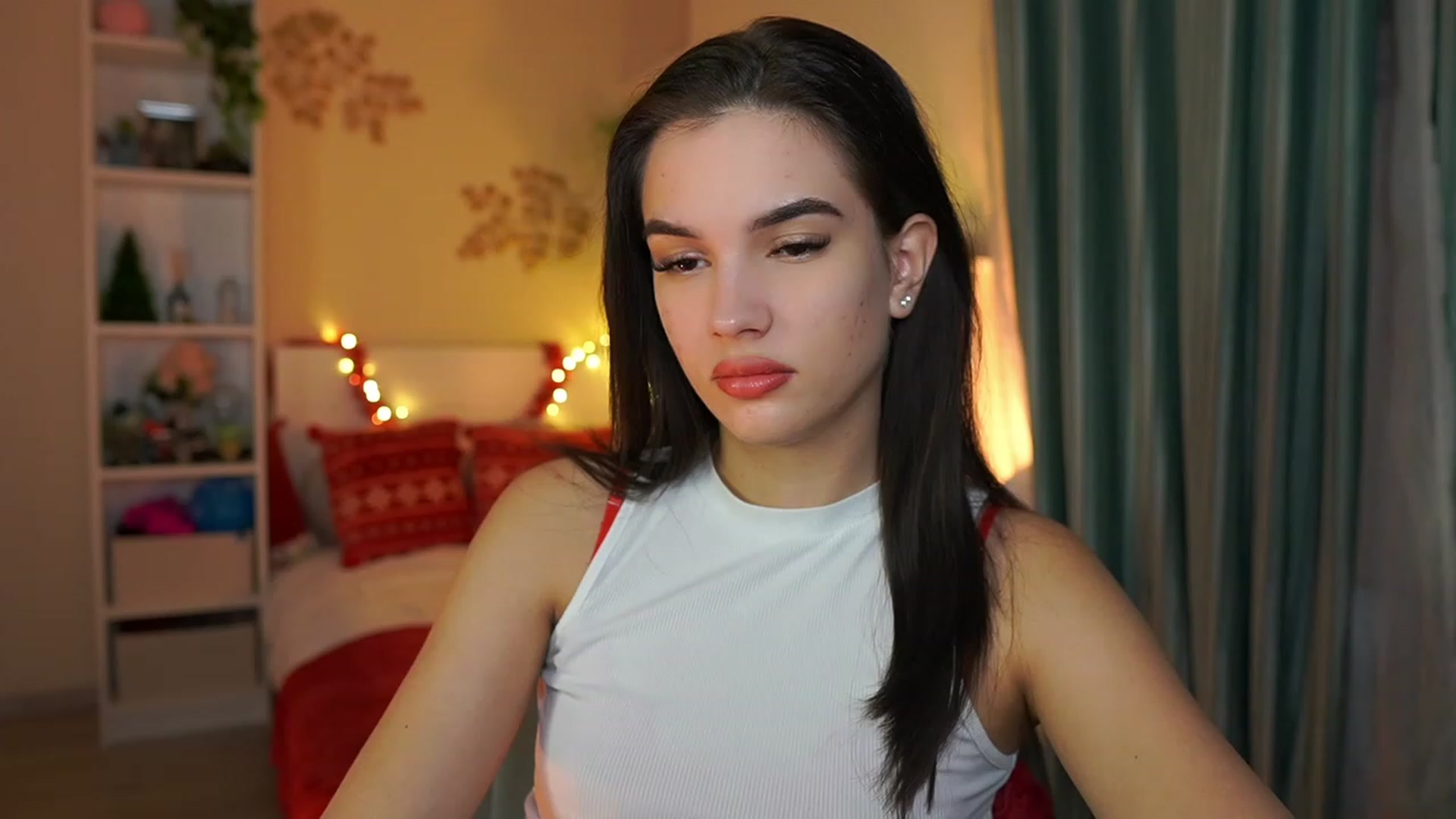 Gallery image thumbnail from Kylie_Quinn's myfreecams stream on, 12/26/2023, 19:40 image 10 of 20