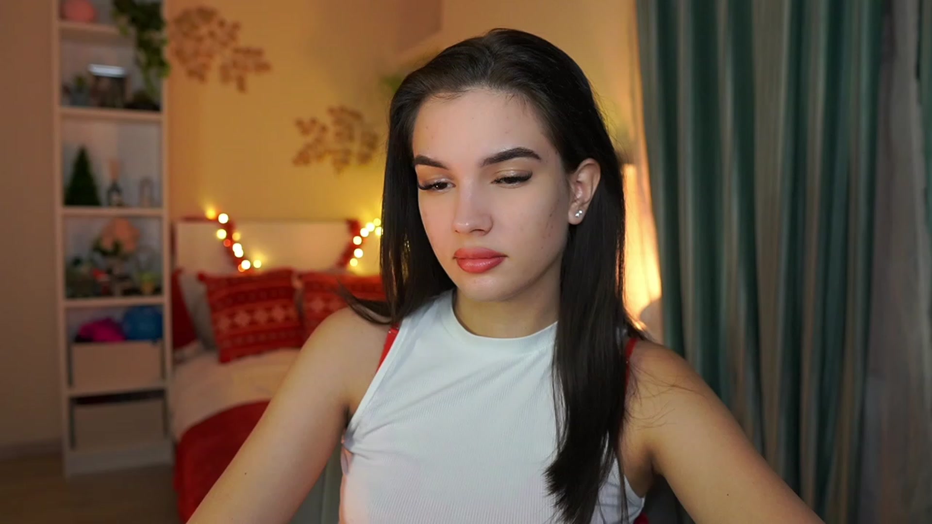 Gallery image thumbnail from Kylie_Quinn's myfreecams stream on, 12/26/2023, 19:40 image 9 of 20