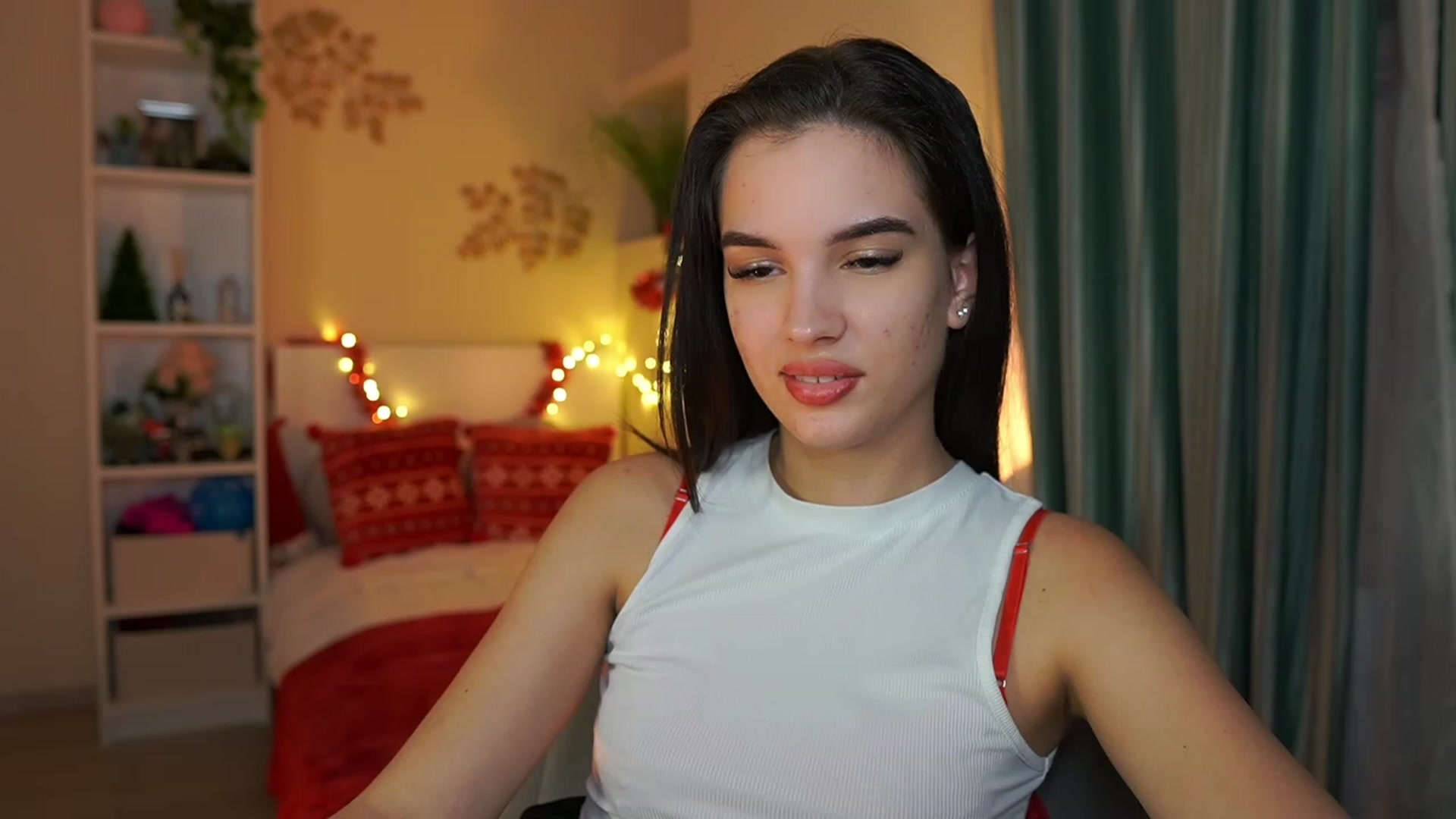 Gallery image thumbnail from Kylie_Quinn's myfreecams stream on, 12/26/2023, 23:54 image 12 of 20