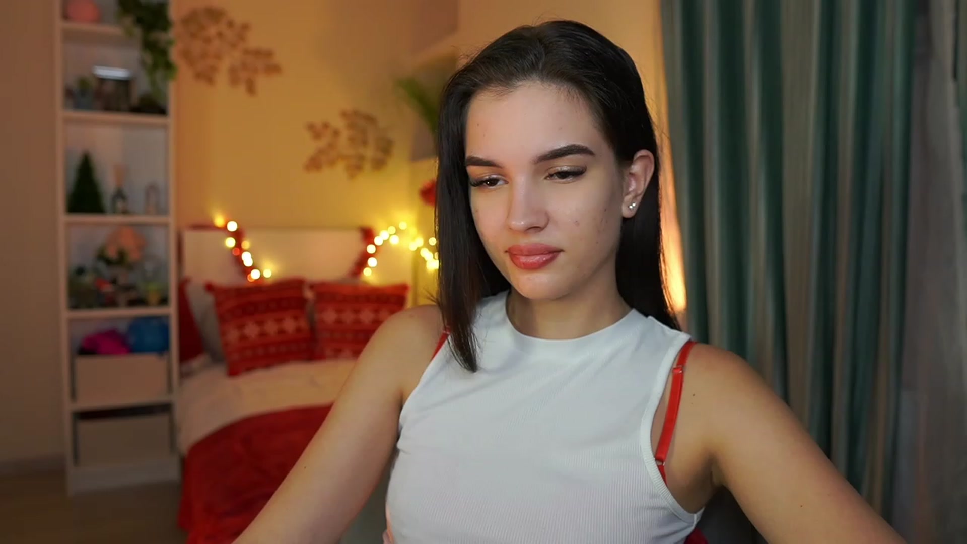 Gallery image thumbnail from Kylie_Quinn's myfreecams stream on, 12/26/2023, 23:54 image 6 of 20