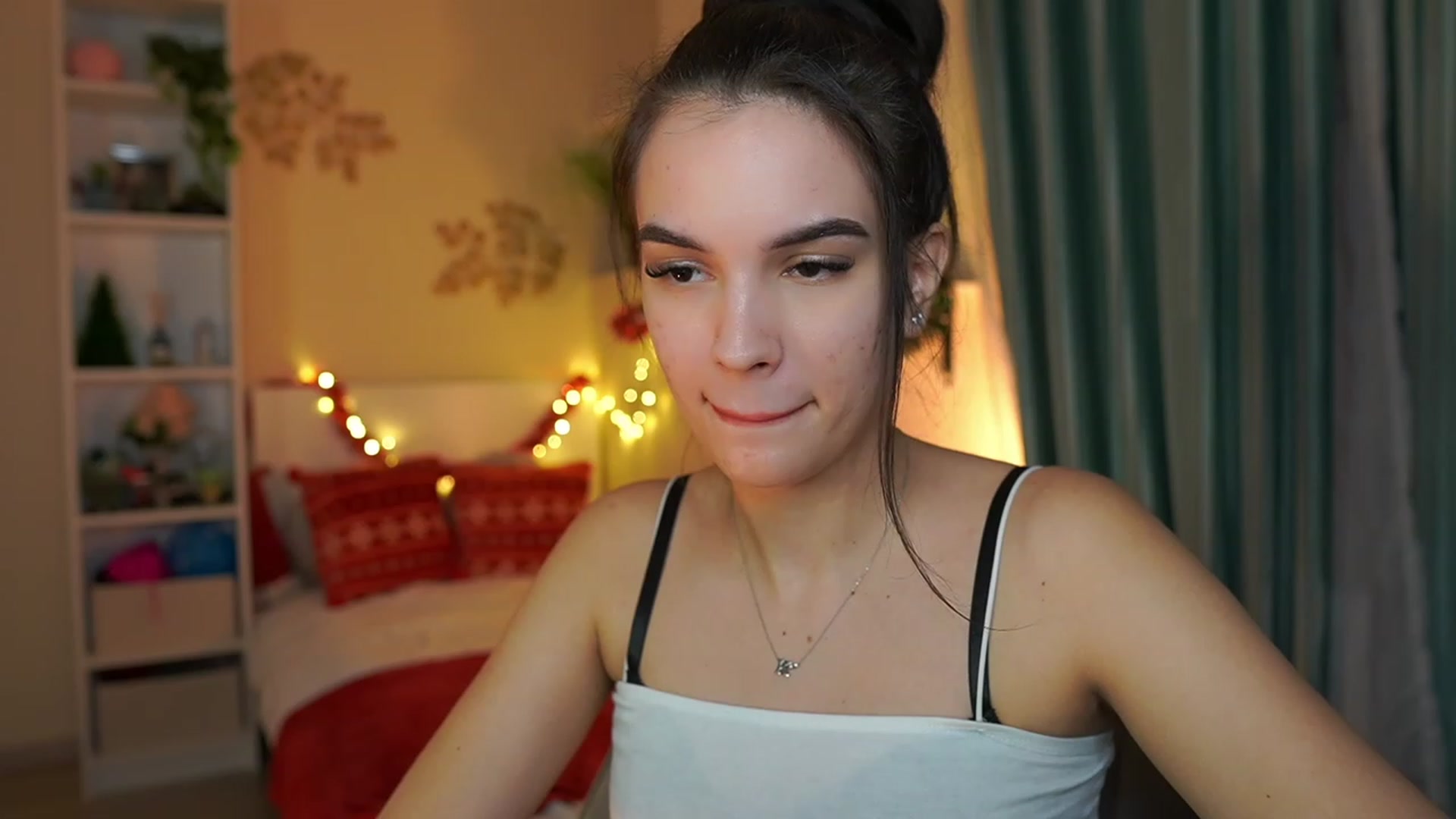 Gallery image thumbnail from Kylie_Quinn's myfreecams stream on, 12/29/2023, 22:11 image 6 of 20