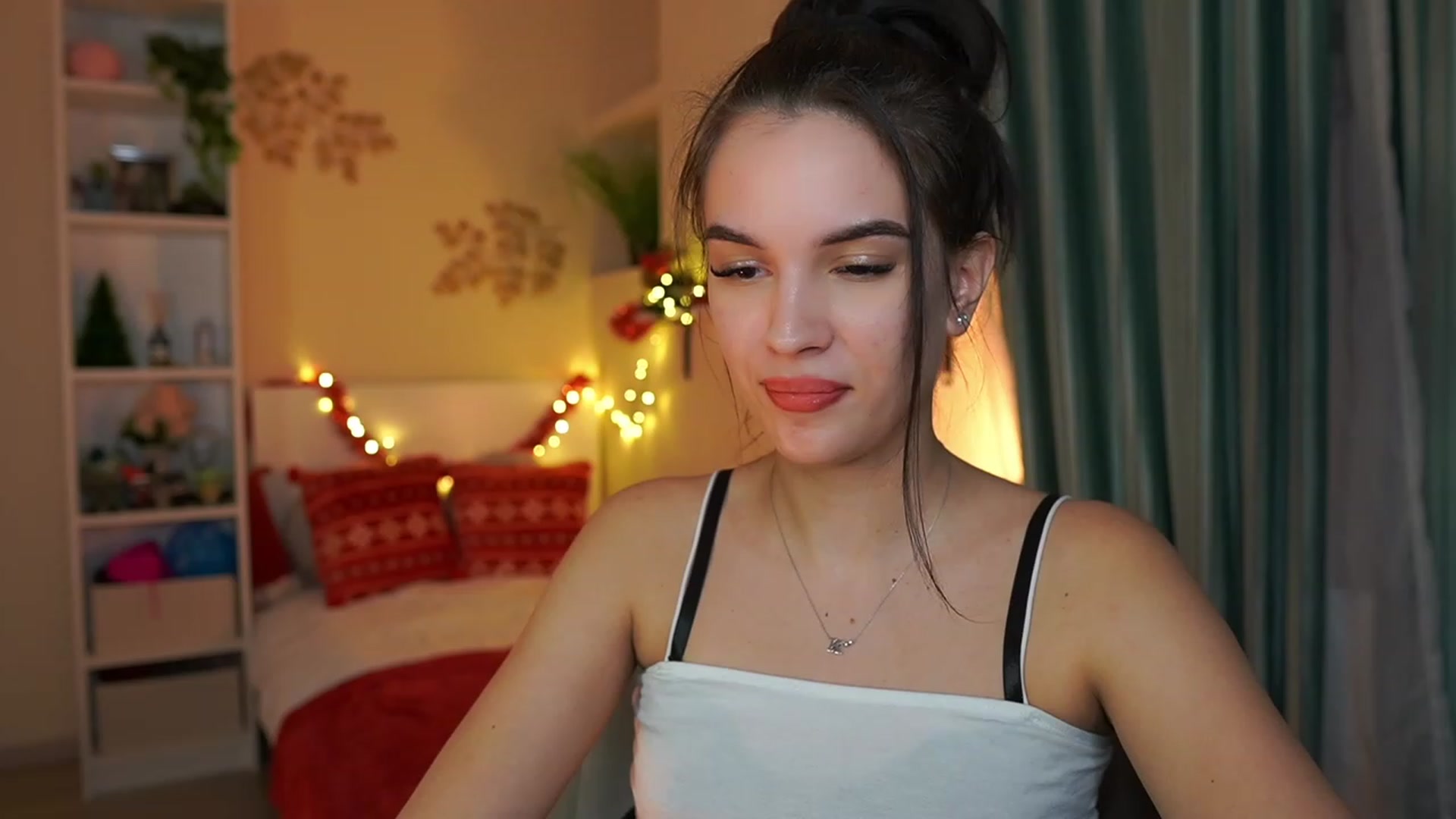 Gallery image thumbnail from Kylie_Quinn's myfreecams stream on, 12/29/2023, 22:46 image 20 of 20