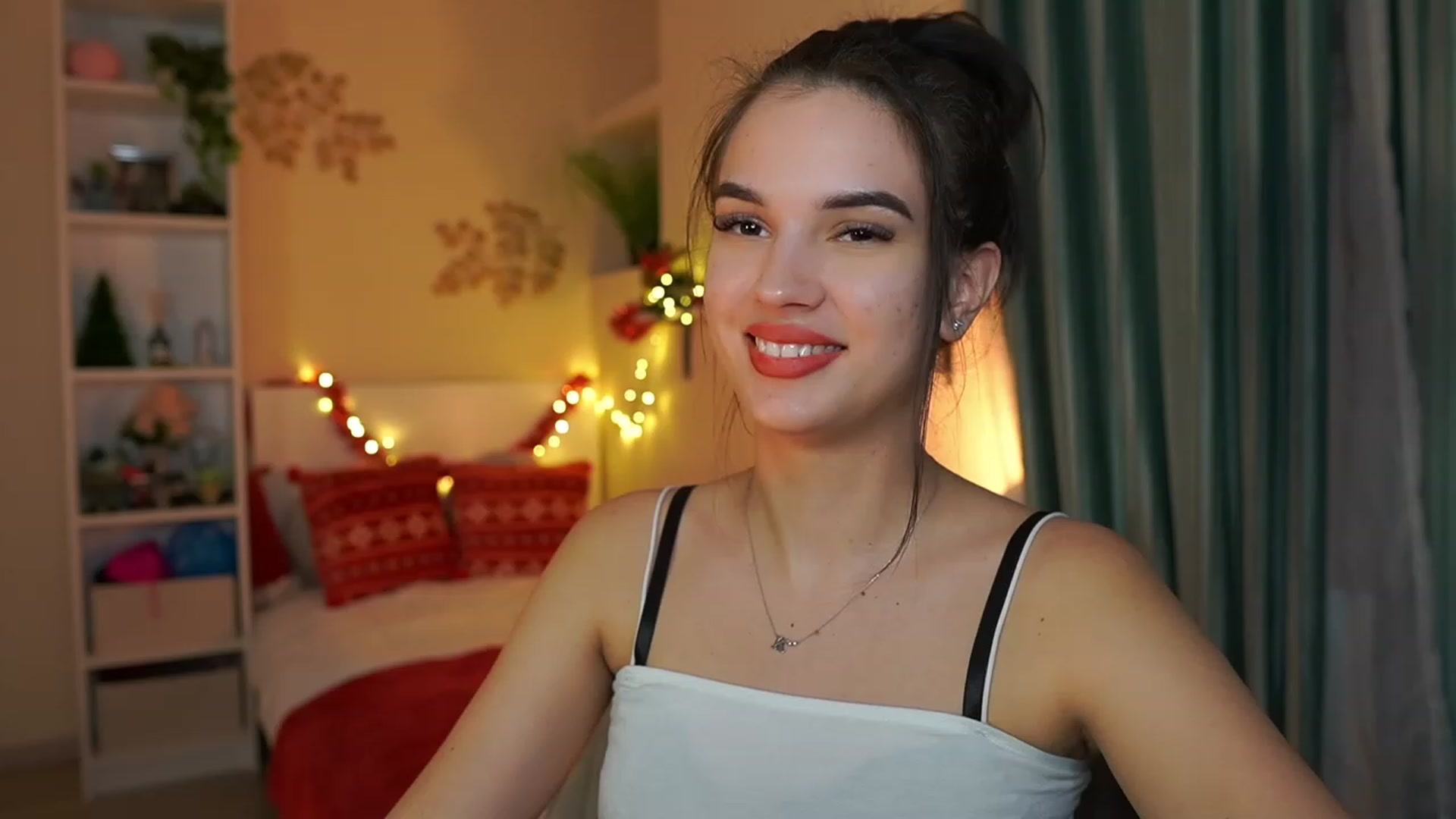 Gallery image thumbnail from Kylie_Quinn's myfreecams stream on, 12/29/2023, 22:46 image 4 of 20