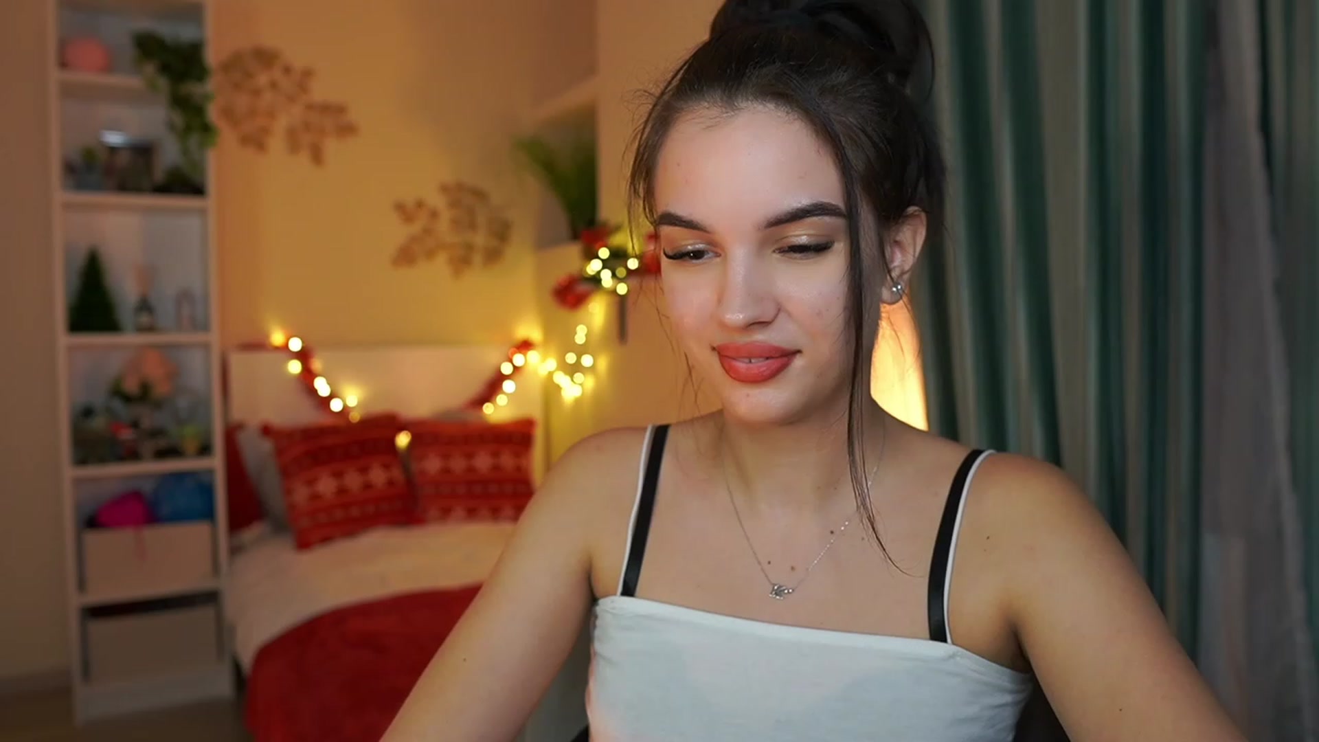 Gallery image thumbnail from Kylie_Quinn's myfreecams stream on, 12/29/2023, 22:46 image 19 of 20