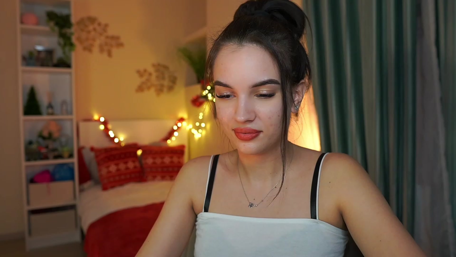Gallery image thumbnail from Kylie_Quinn's myfreecams stream on, 12/29/2023, 22:46 image 7 of 20