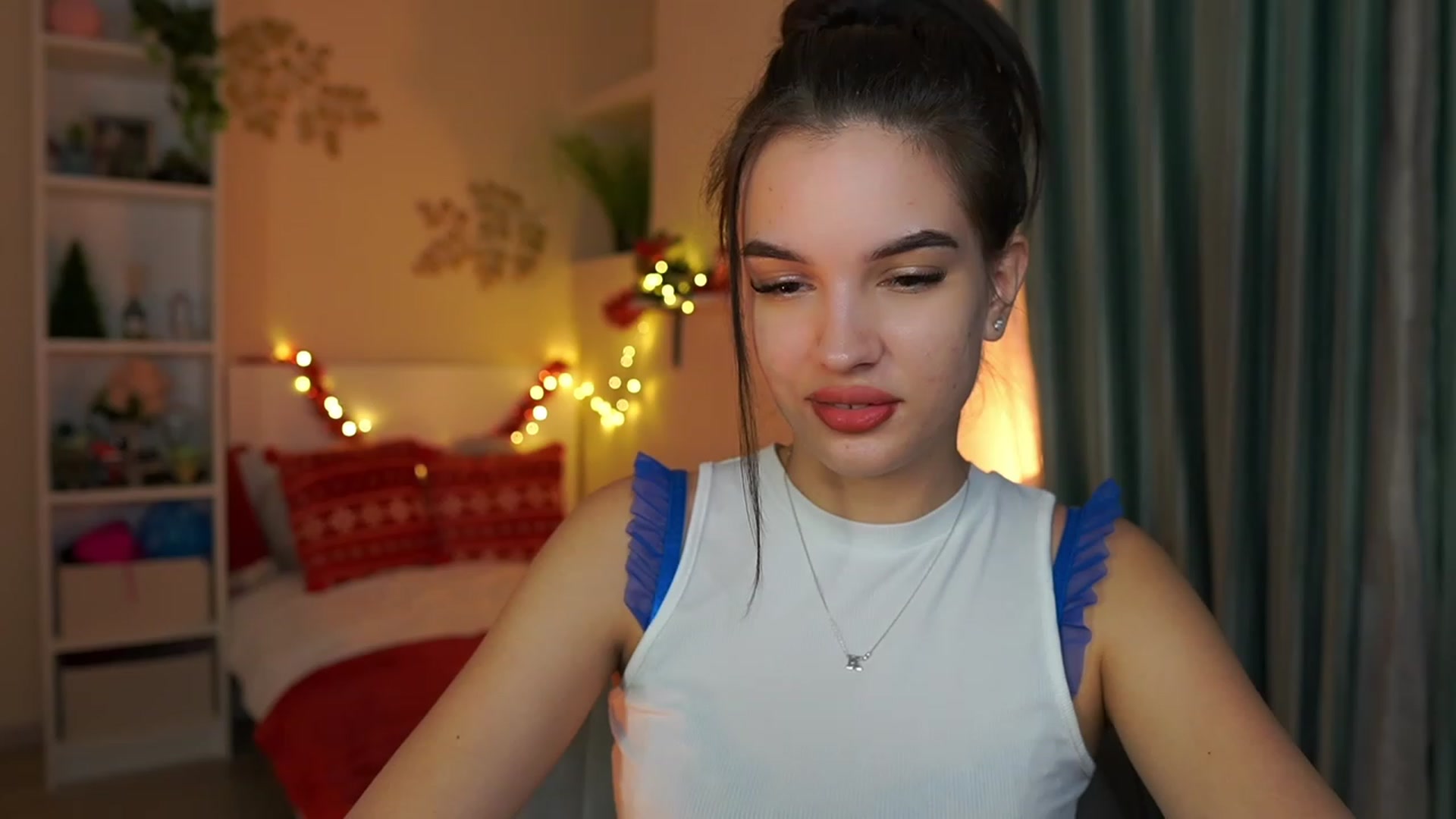 Gallery image thumbnail from Kylie_Quinn's myfreecams stream on, 12/30/2023, 20:27 image 6 of 20