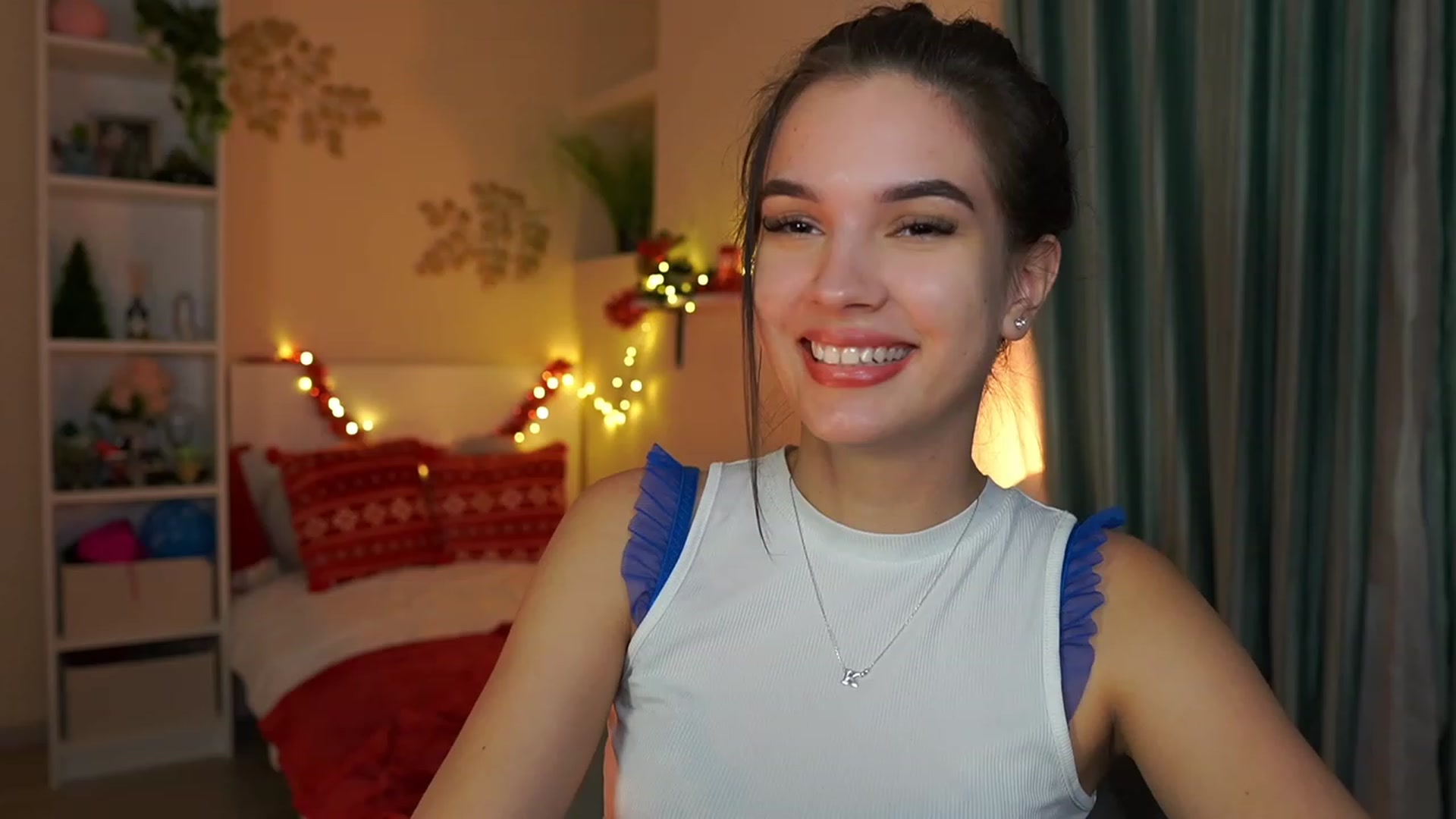 Gallery image thumbnail from Kylie_Quinn's myfreecams stream on, 12/30/2023, 21:39 image 15 of 20