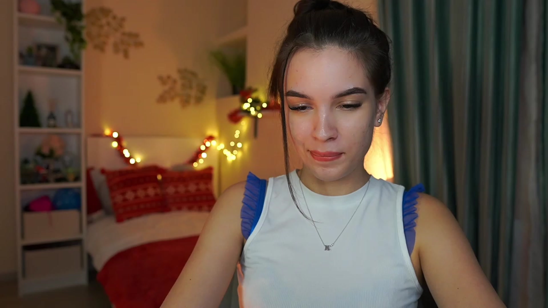 Gallery image thumbnail from Kylie_Quinn's myfreecams stream on, 12/30/2023, 21:39 image 5 of 20