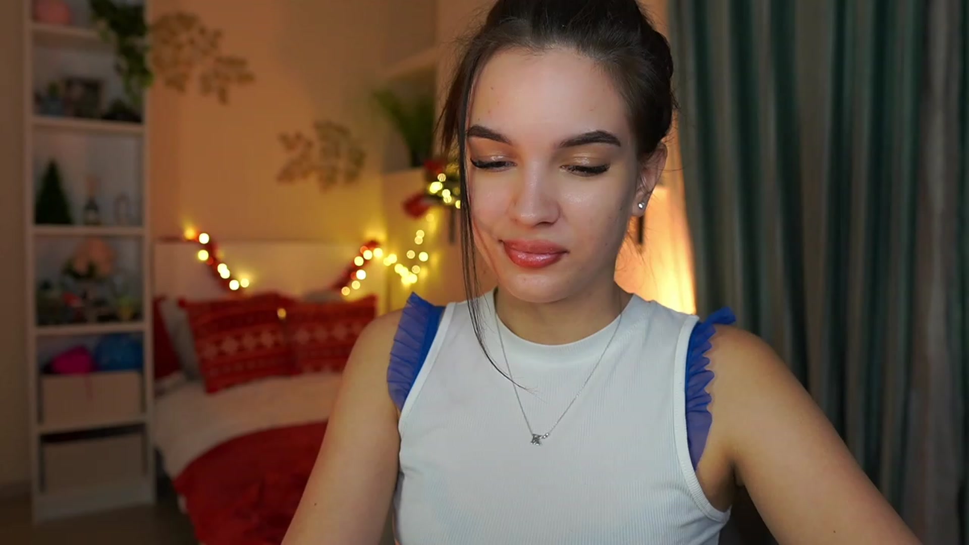 Gallery image thumbnail from Kylie_Quinn's myfreecams stream on, 12/30/2023, 21:39 image 13 of 20