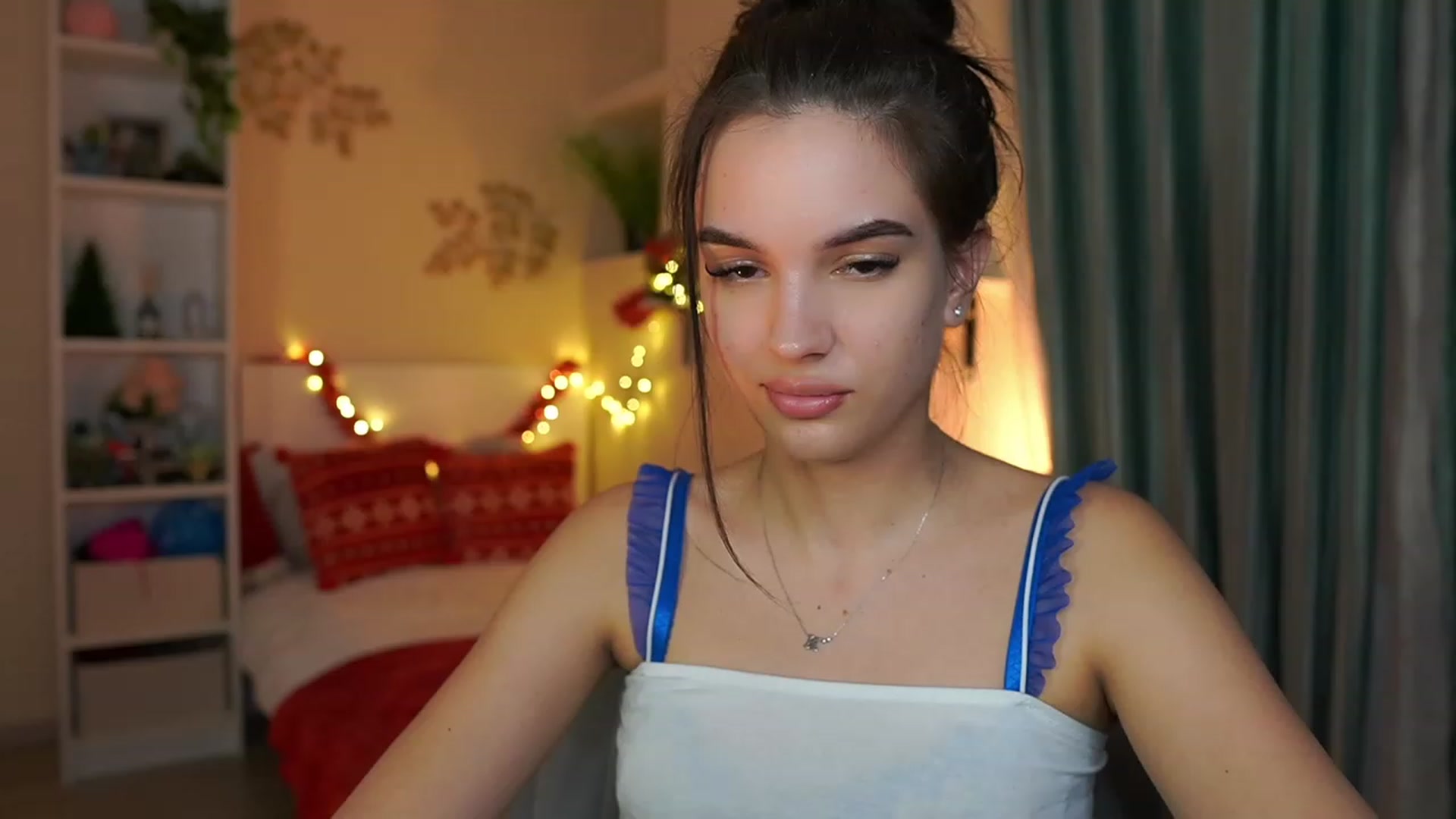 Gallery image thumbnail from Kylie_Quinn's myfreecams stream on, 12/31/2023, 24:01 image 20 of 20