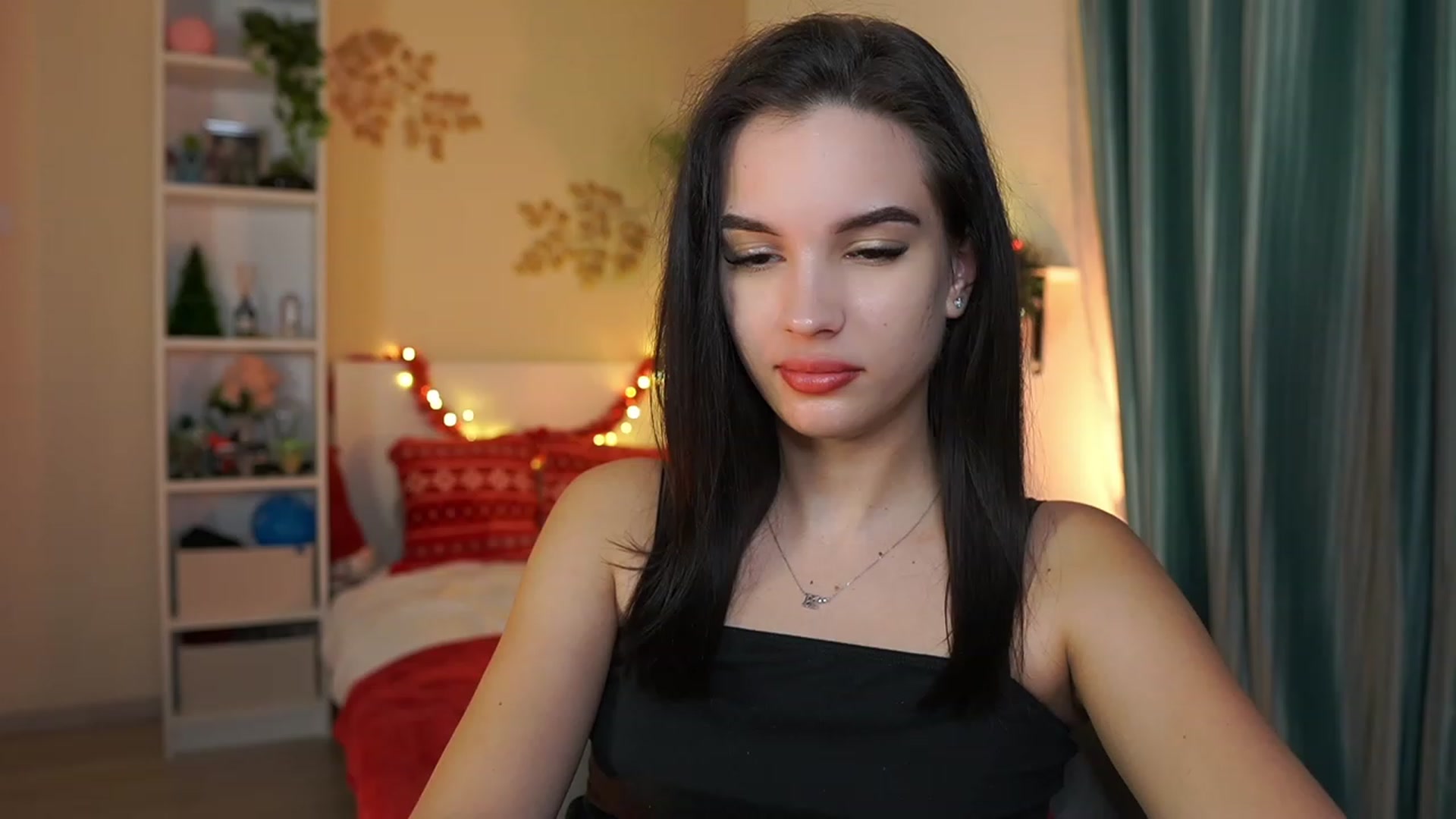 Gallery image thumbnail from Kylie_Quinn's myfreecams stream on, 01/07/2024, 20:52 image 17 of 20