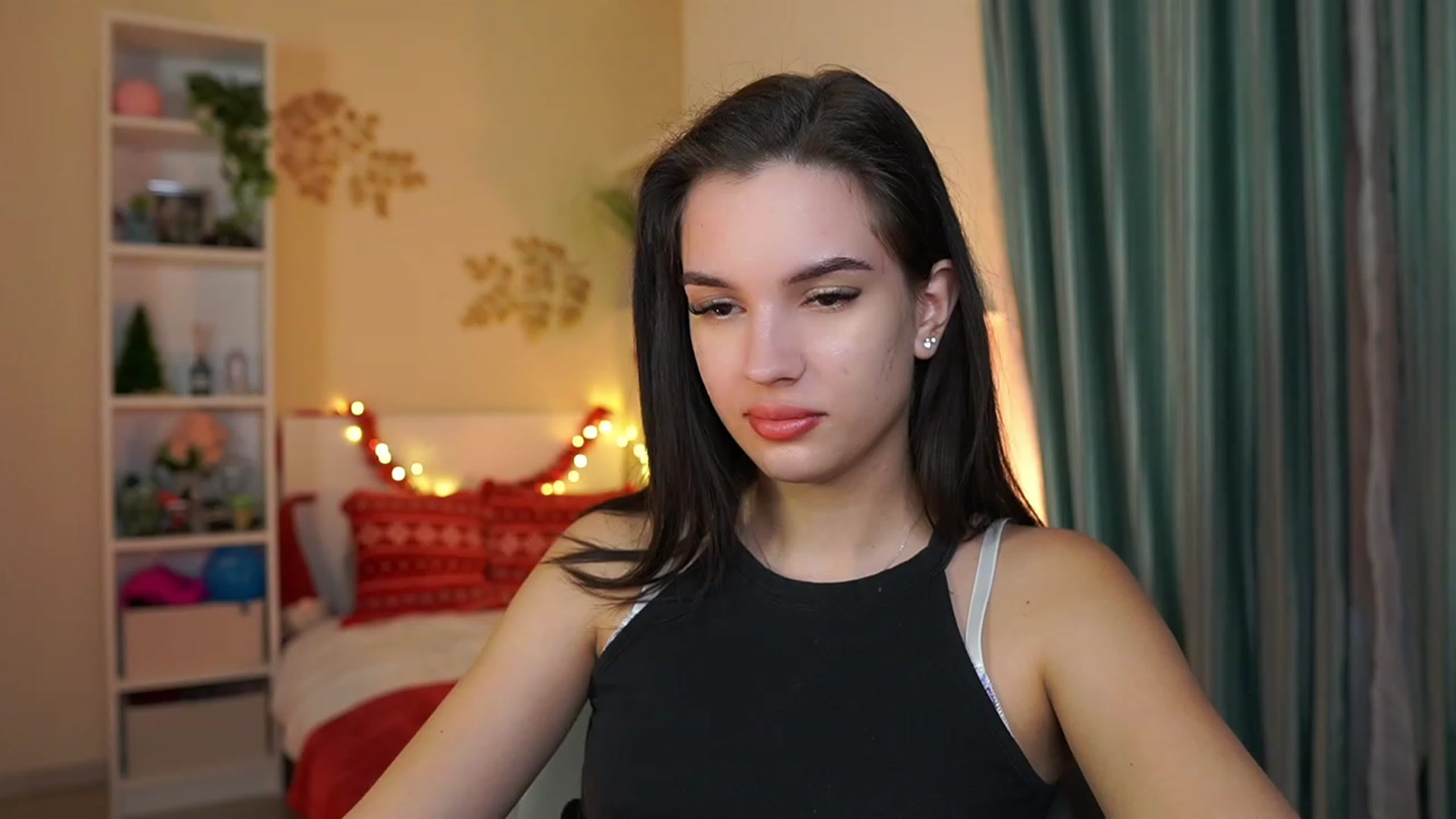 Gallery image thumbnail from Kylie_Quinn's myfreecams stream on, 01/09/2024, 21:10 image 15 of 20