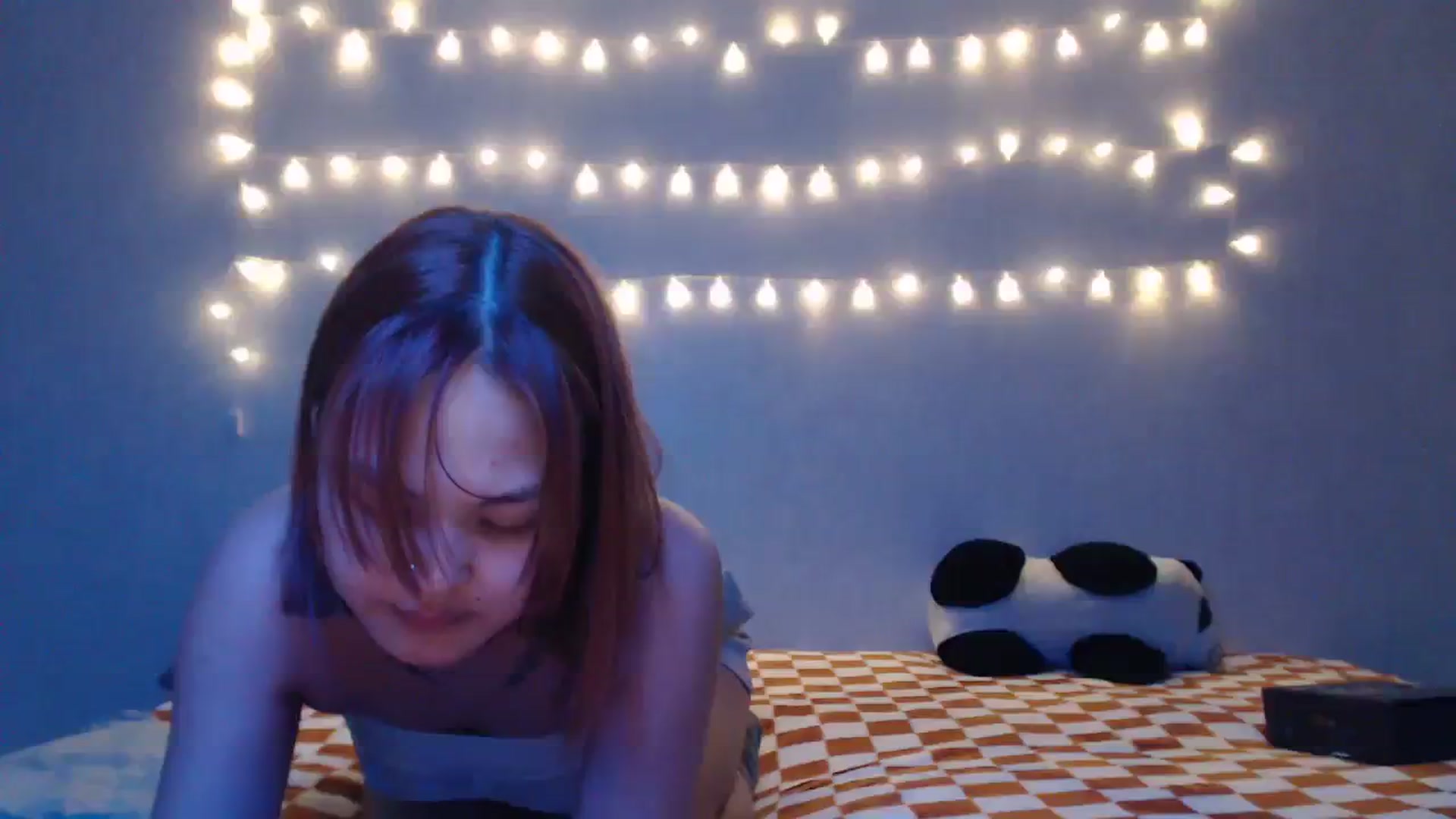 Gallery image thumbnail from Kylie_X's myfreecams stream on, 02/21/2024, 12:31 image 8 of 20