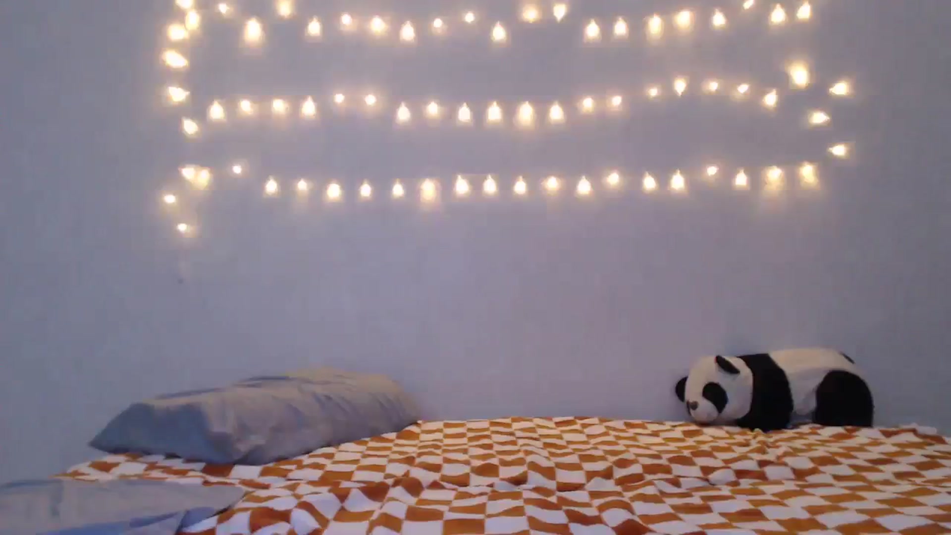 Gallery image thumbnail from Kylie_X's myfreecams stream on, 02/29/2024, 12:42 image 20 of 20