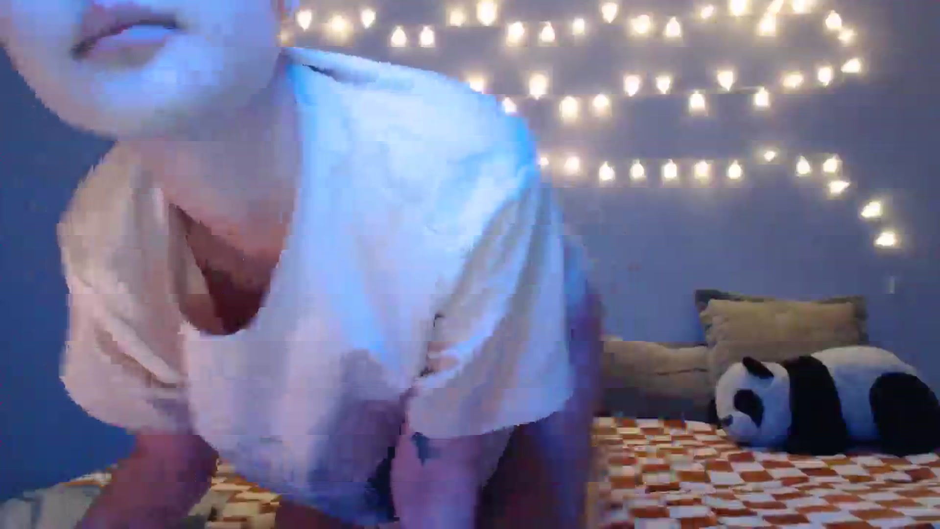 Gallery image thumbnail from Kylie_X's myfreecams stream on, 03/04/2024, 11:04 image 15 of 20