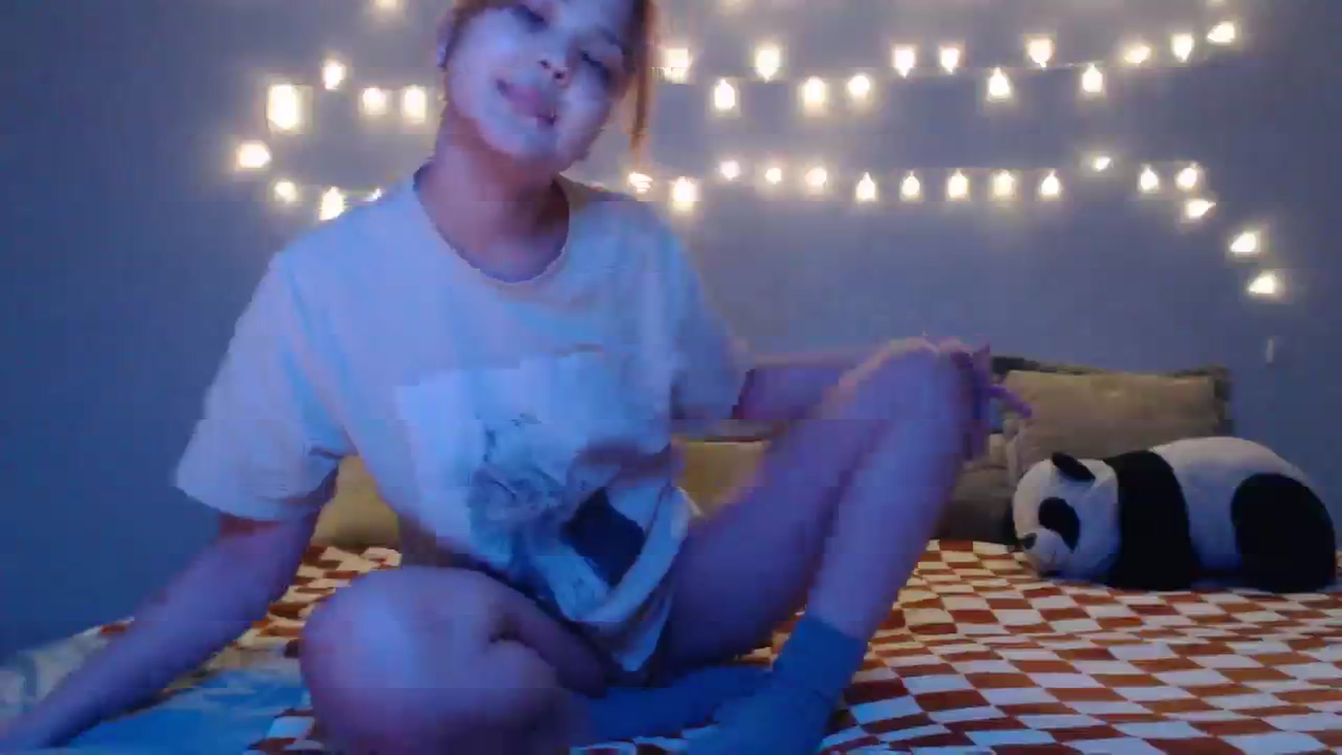Gallery image thumbnail from Kylie_X's myfreecams stream on, 03/04/2024, 12:19 image 4 of 20