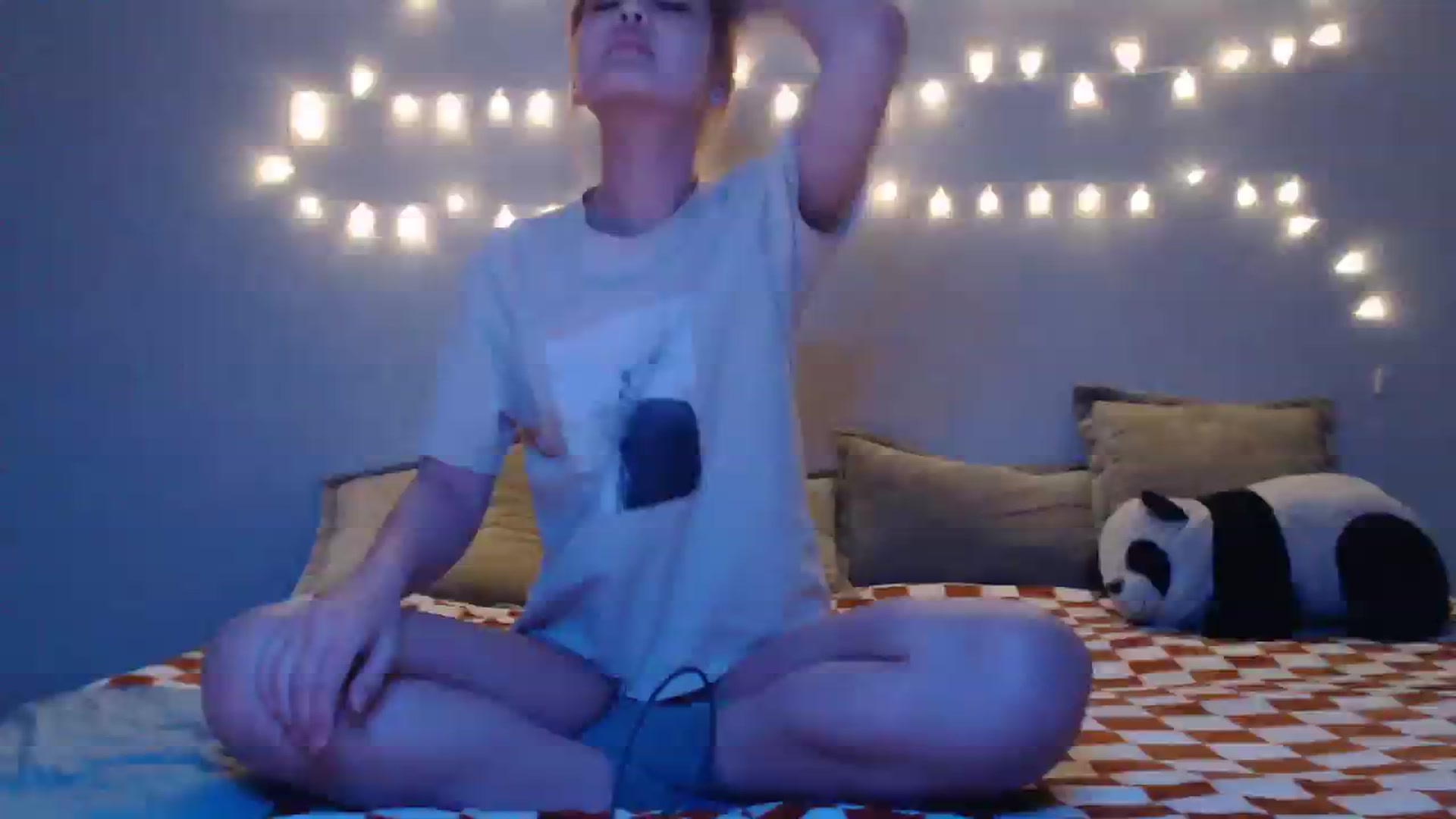 Gallery image thumbnail from Kylie_X's myfreecams stream on, 03/04/2024, 12:19 image 10 of 20