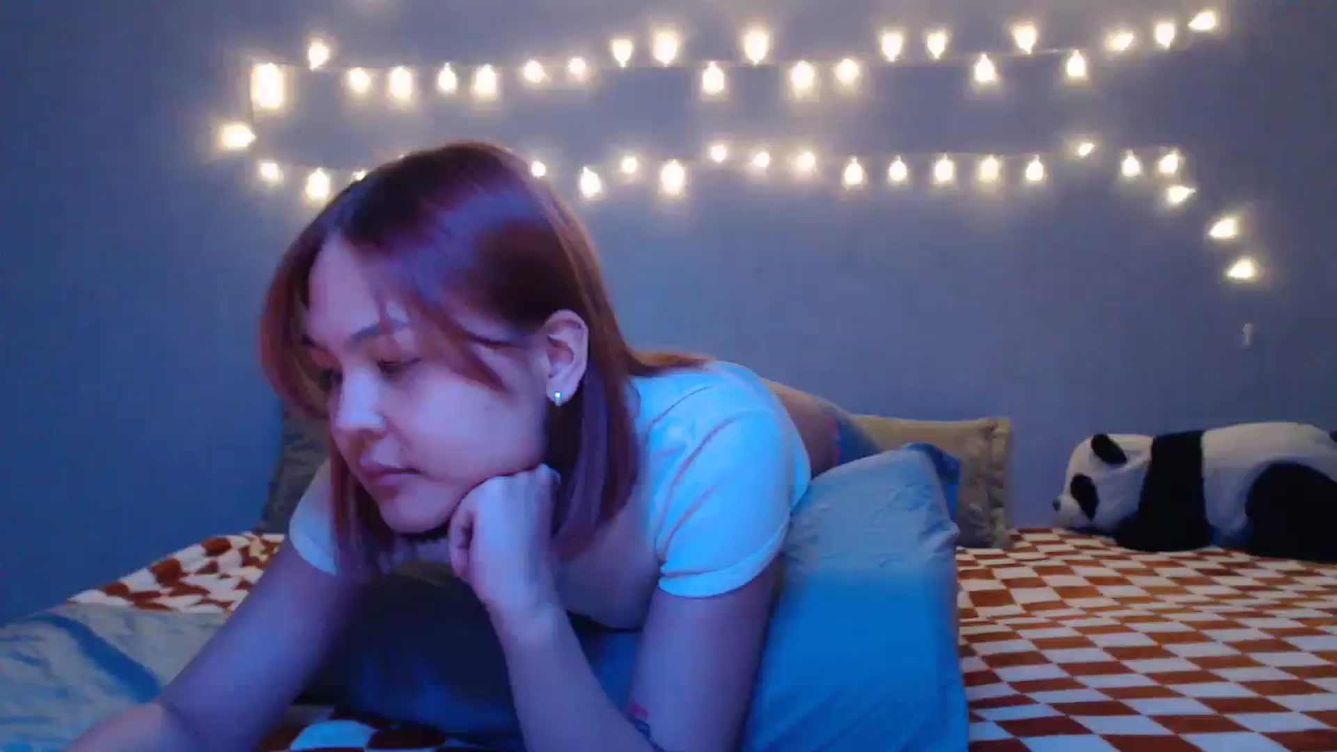 Gallery image thumbnail from Kylie_X's myfreecams stream on, 03/05/2024, 10:33 image 7 of 20