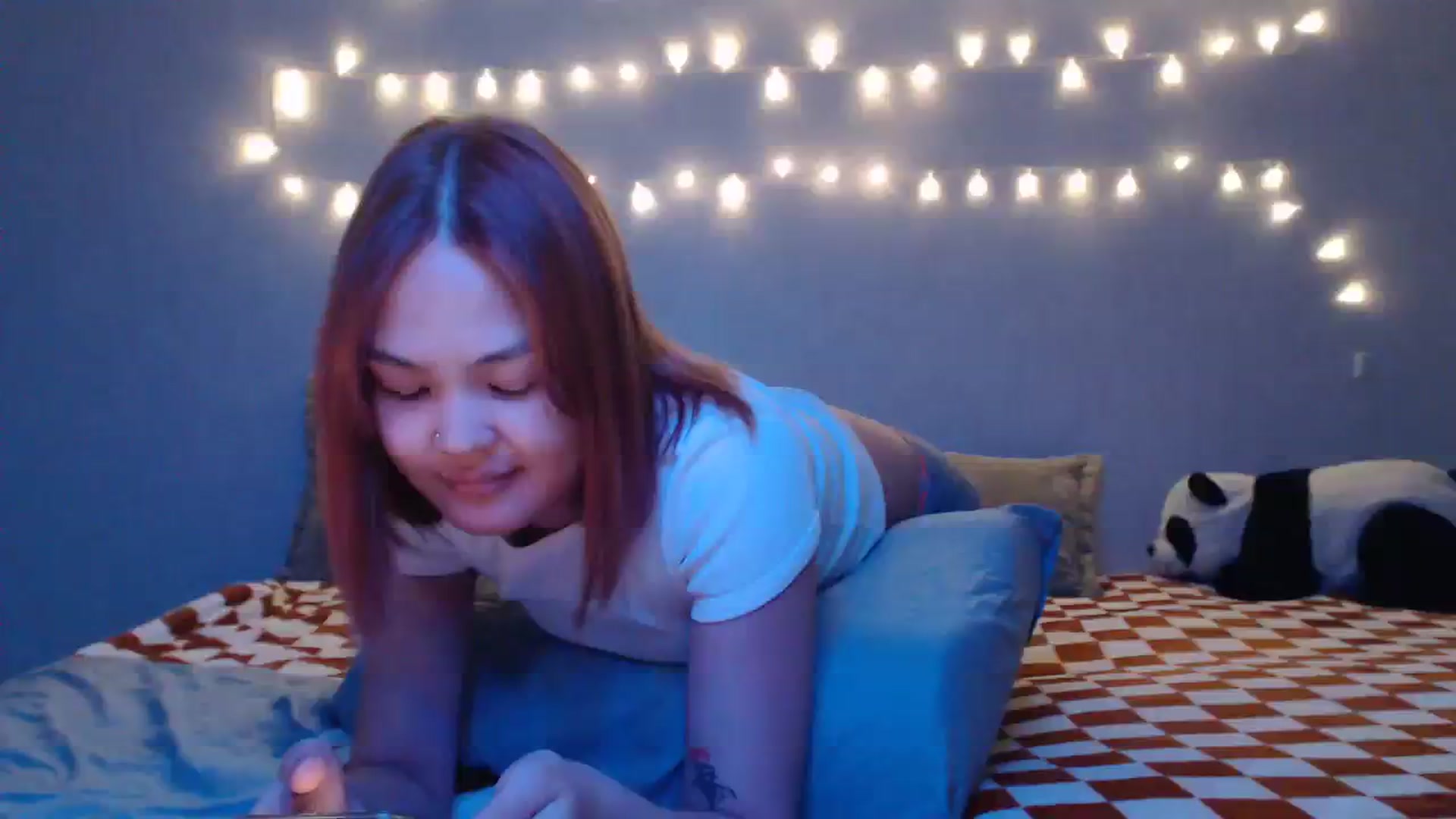 Gallery image thumbnail from Kylie_X's myfreecams stream on, 03/05/2024, 10:33 image 3 of 20
