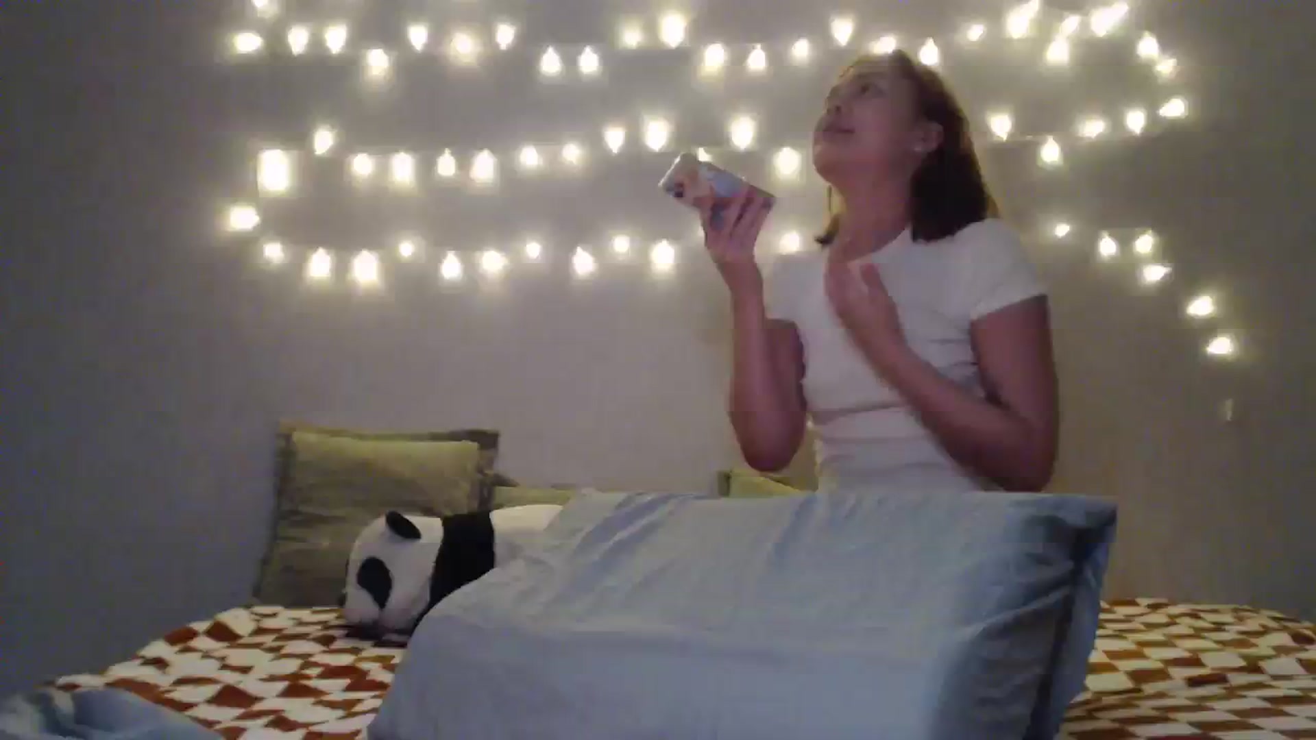 Gallery image thumbnail from Kylie_X's myfreecams stream on, 03/05/2024, 15:51 image 19 of 20