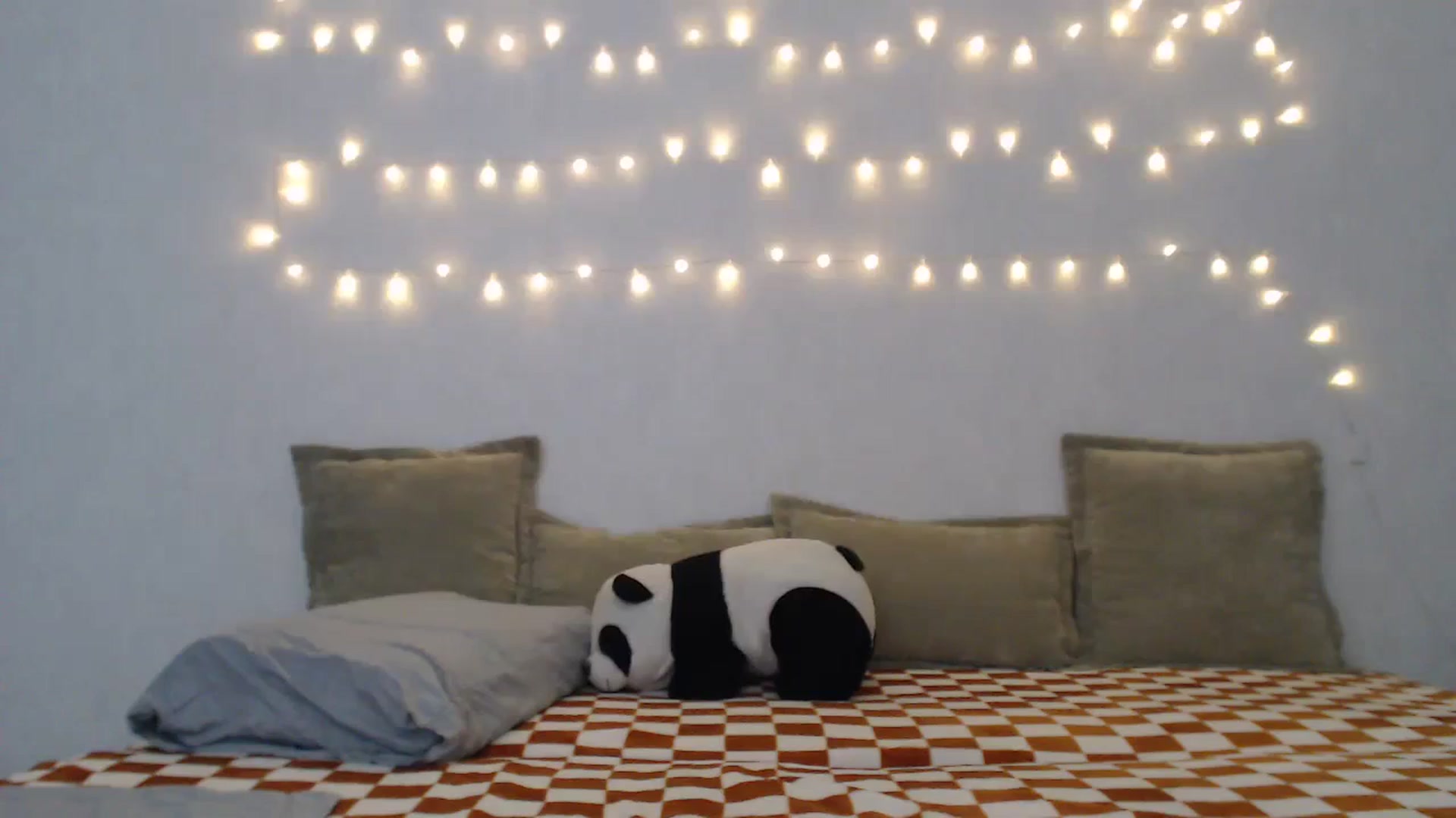 Gallery image thumbnail from Kylie_X's myfreecams stream on, 03/06/2024, 09:41 image 20 of 20
