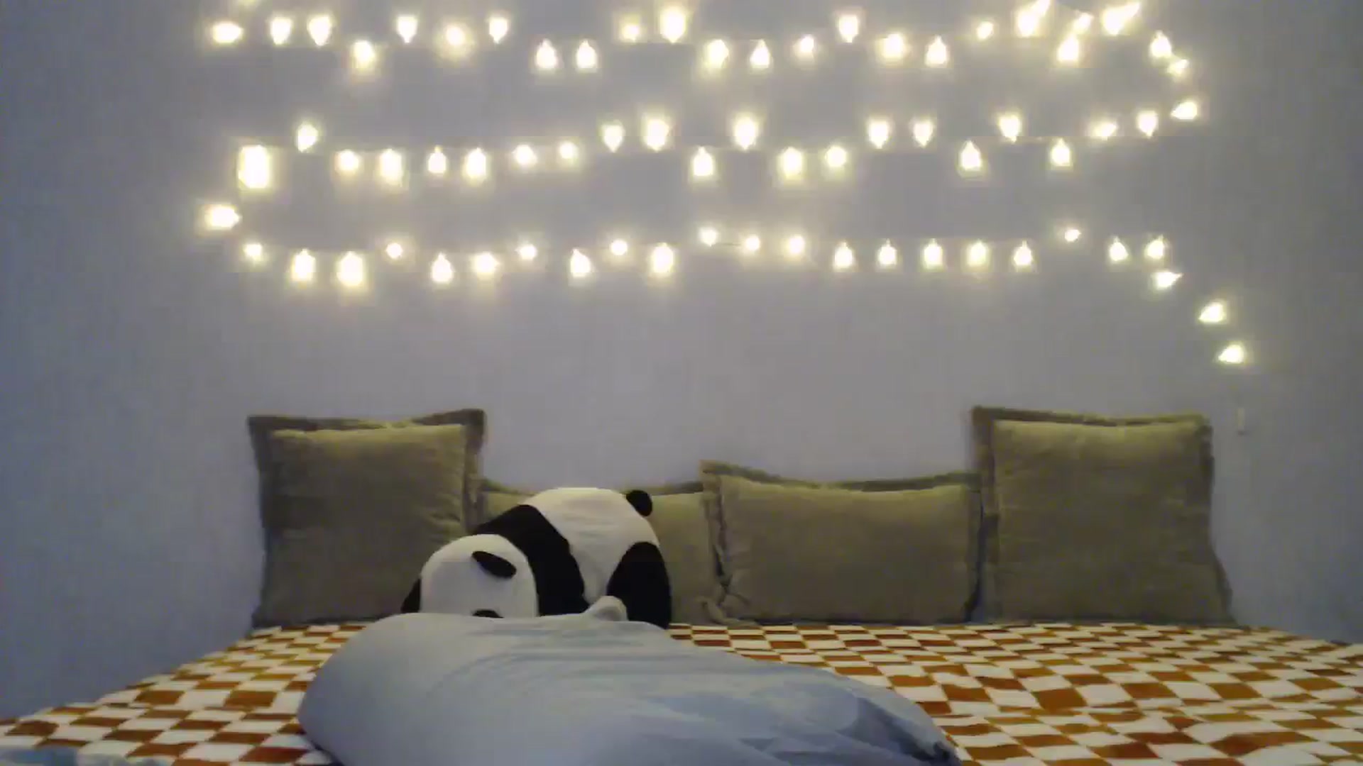 Gallery image thumbnail from Kylie_X's myfreecams stream on, 03/06/2024, 14:17 image 18 of 20