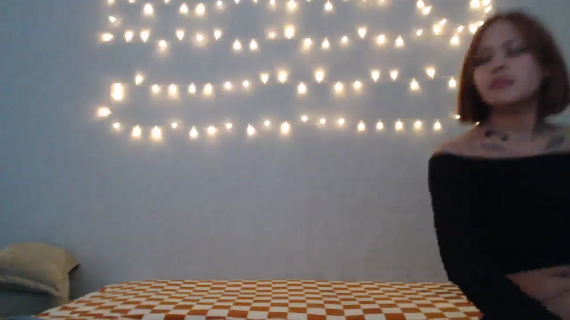 Gallery image thumbnail from Kylie_X's myfreecams stream on, 03/08/2024, 11:04 image 6 of 20