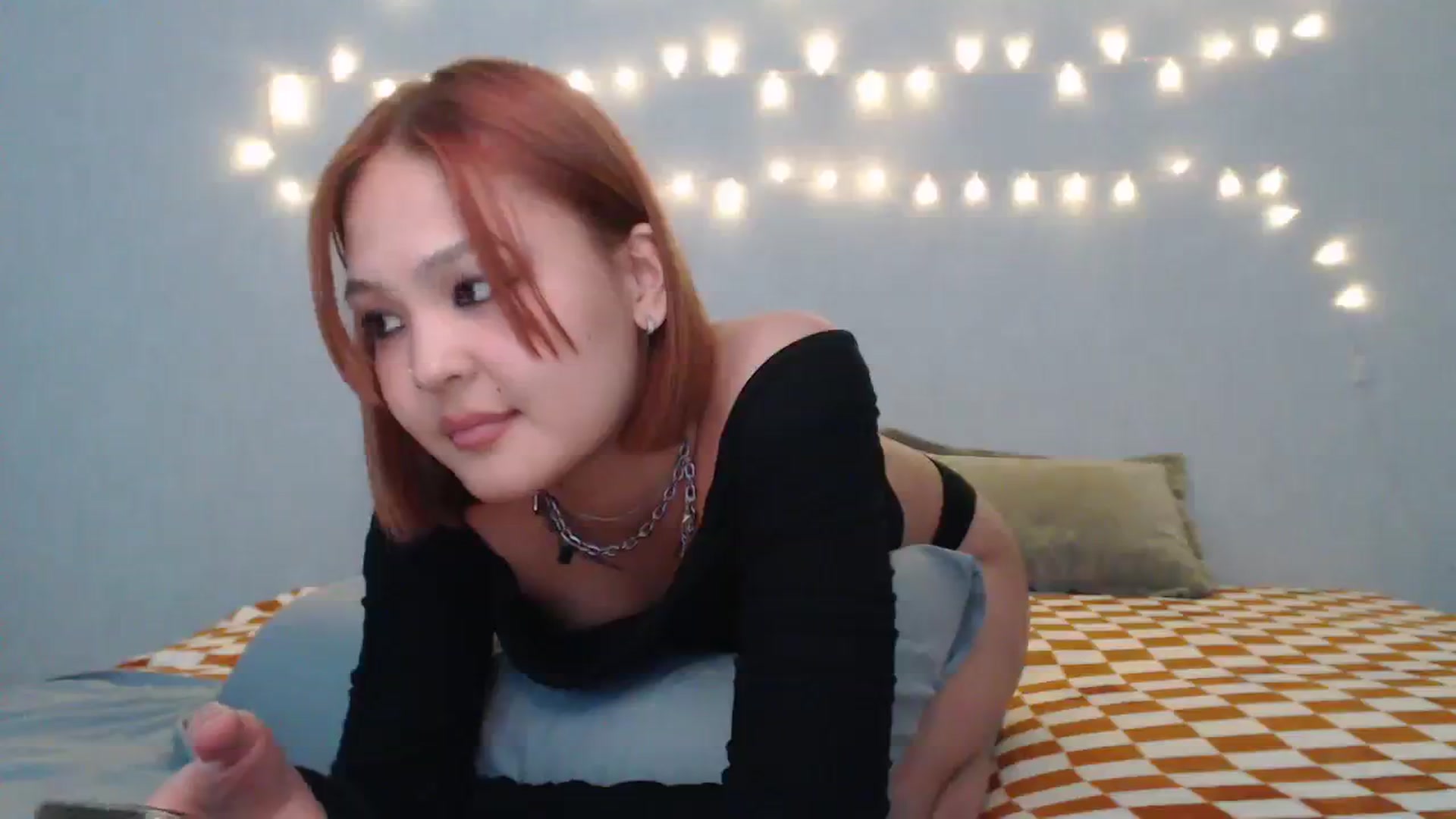 Gallery image thumbnail from Kylie_X's myfreecams stream on, 03/08/2024, 11:04 image 15 of 20