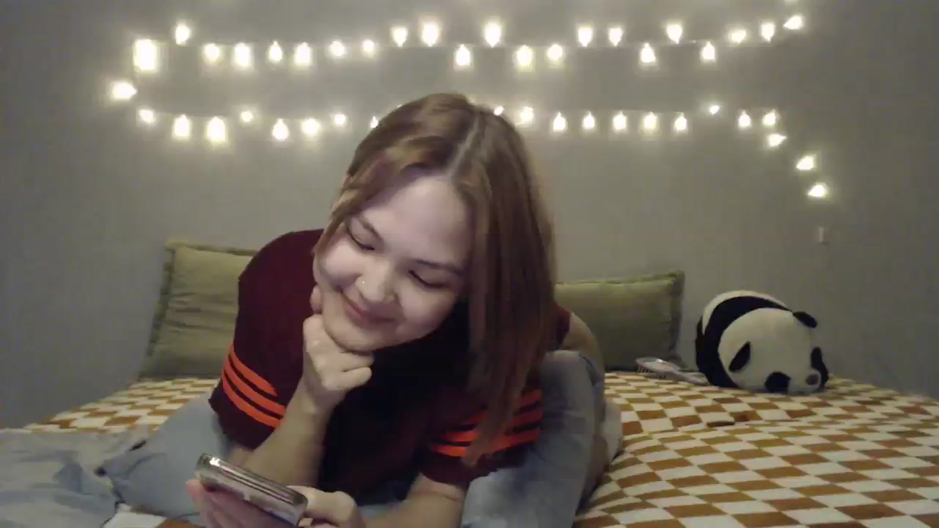 Gallery image thumbnail from Kylie_X's myfreecams stream on, 03/12/2024, 17:15 image 11 of 20