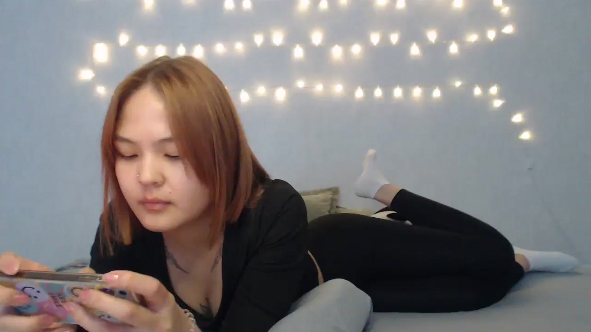Gallery image thumbnail from Kylie_X's myfreecams stream on, 03/13/2024, 08:13 image 10 of 20