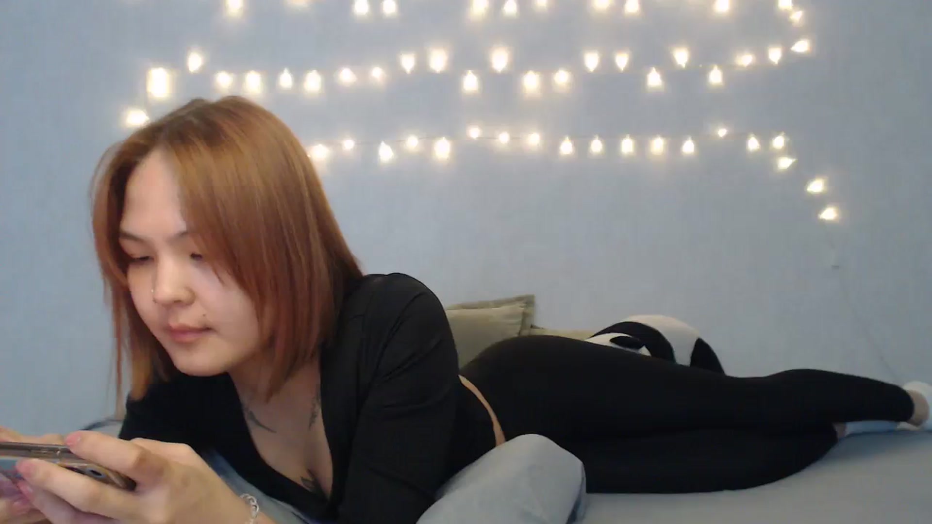 Gallery image thumbnail from Kylie_X's myfreecams stream on, 03/13/2024, 08:13 image 8 of 20