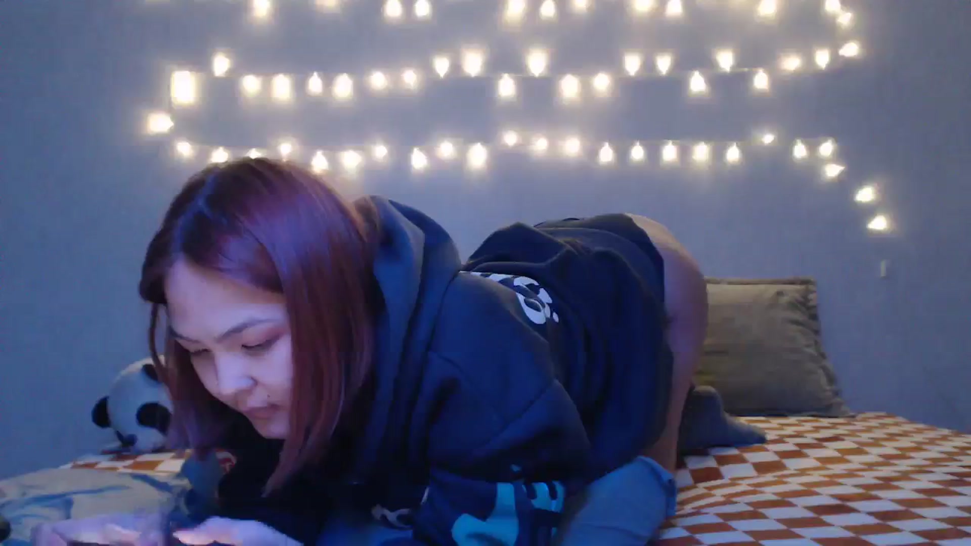 Gallery image thumbnail from Kylie_X's myfreecams stream on, 03/13/2024, 14:45 image 12 of 20