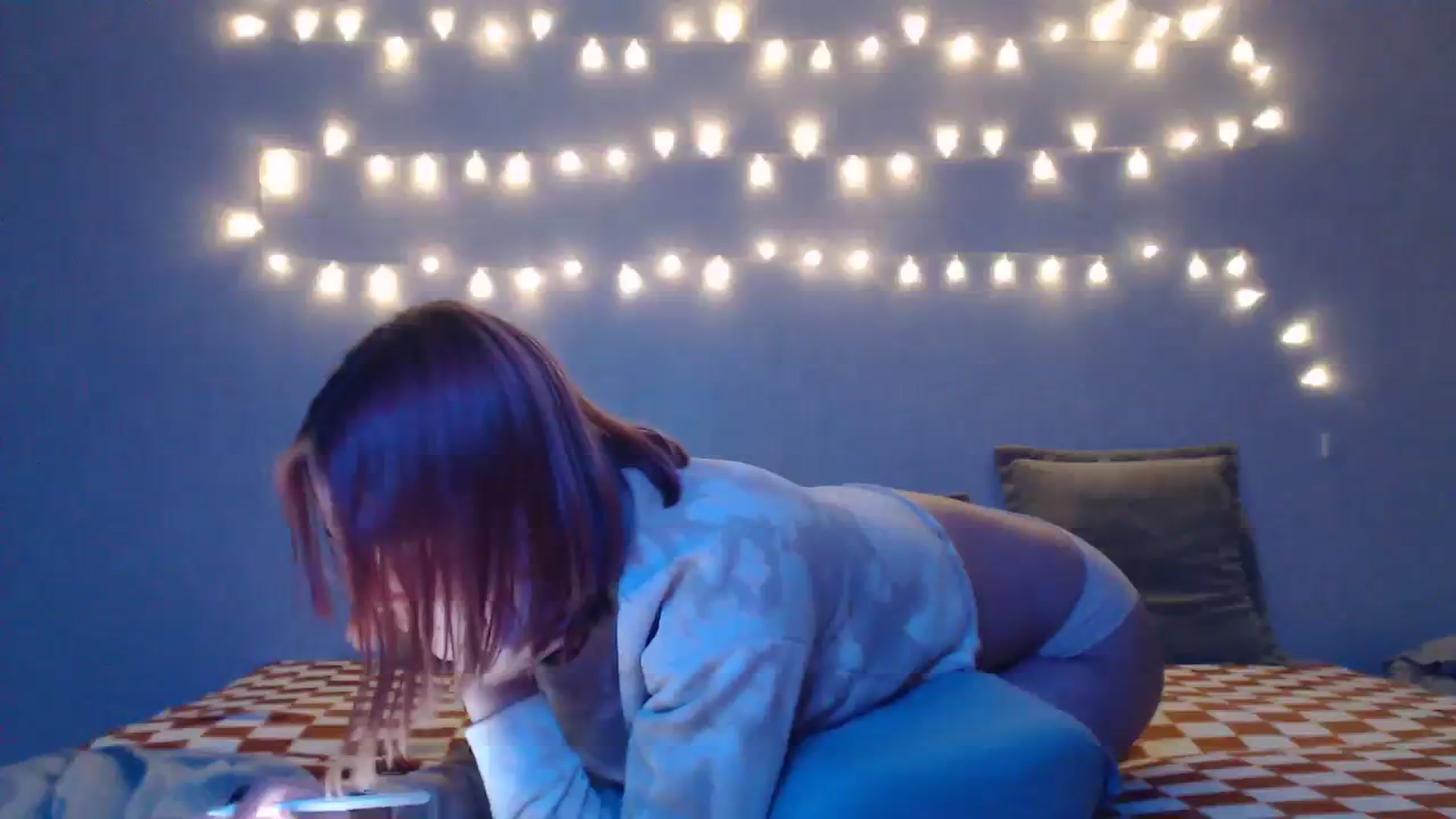 Gallery image thumbnail from Kylie_X's myfreecams stream on, 03/16/2024, 17:46 image 7 of 20